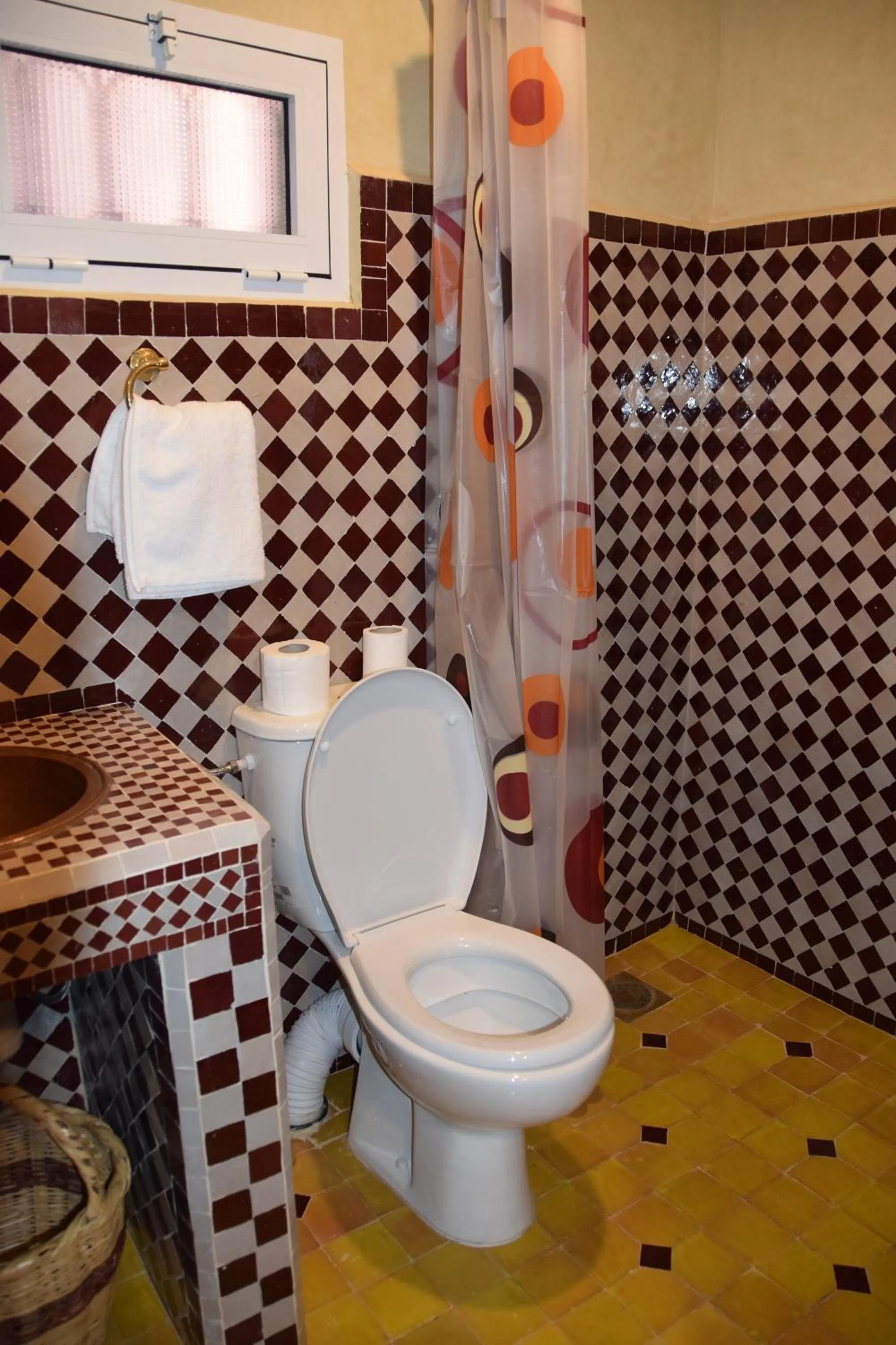 Shower in Kasbah Assafar
