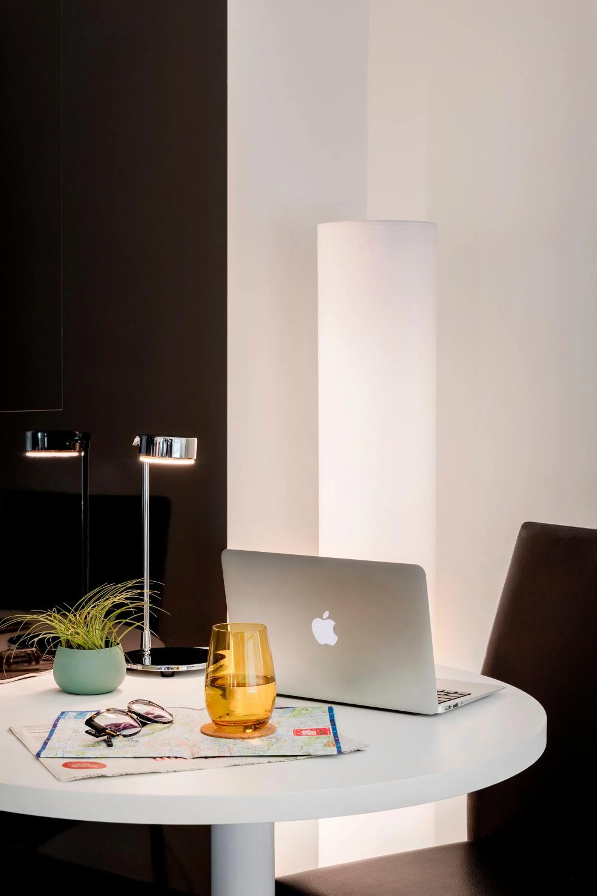 TV and multimedia in INNSiDE by Meliá Berlin Mitte