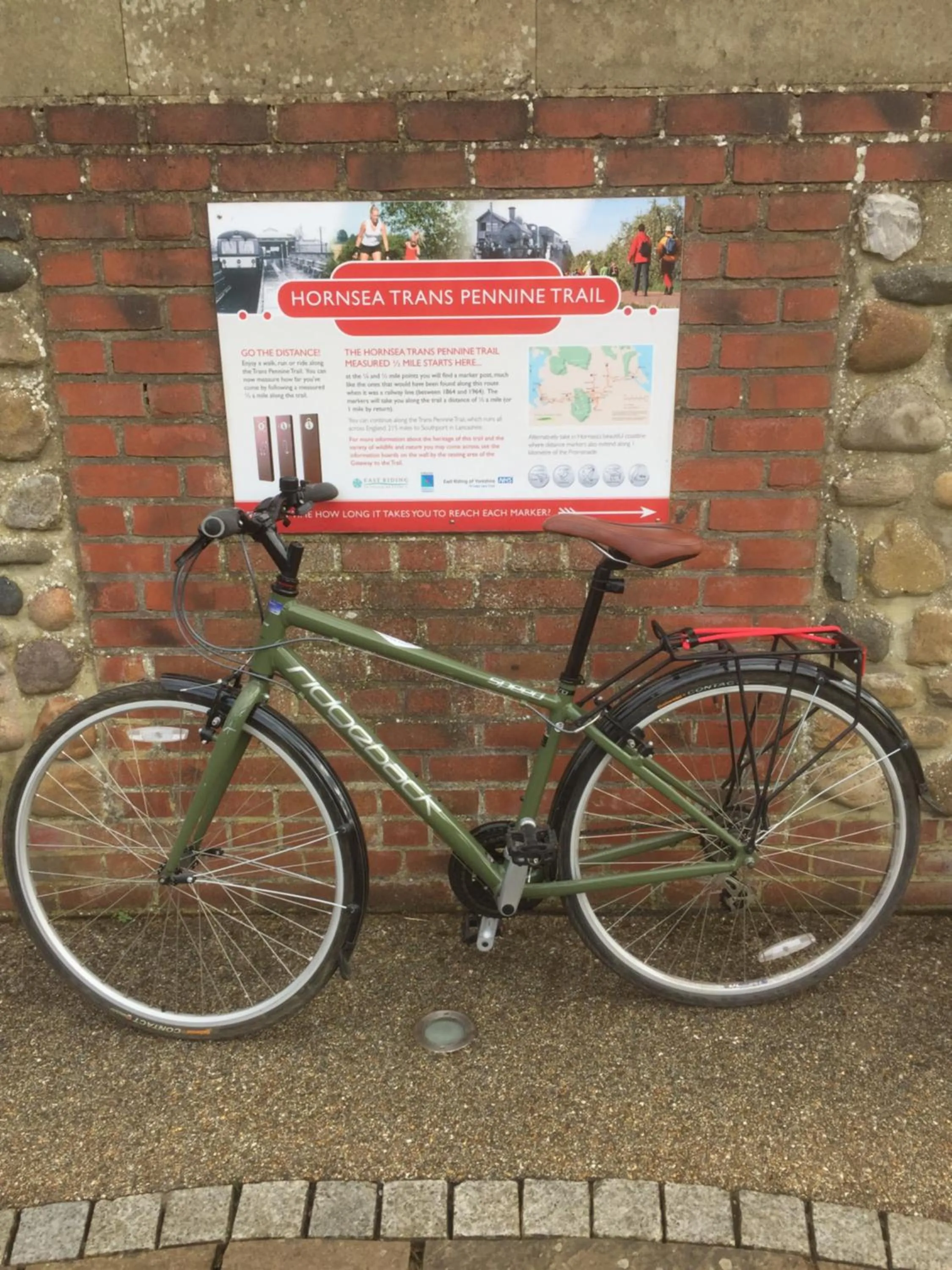 Cycling in Hull Trinity Backpackers