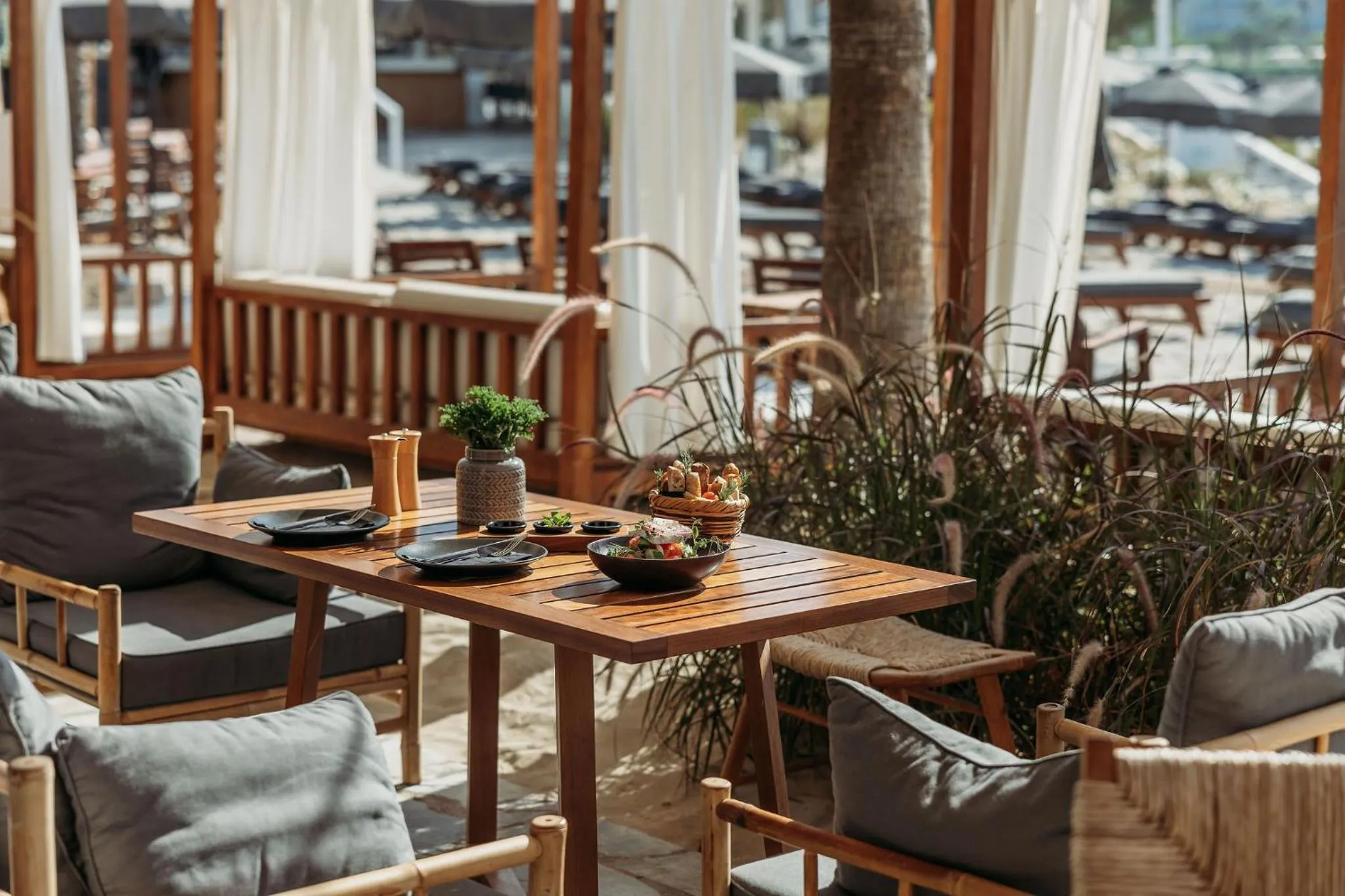 Restaurant/places to eat in Nissi Beach Resort