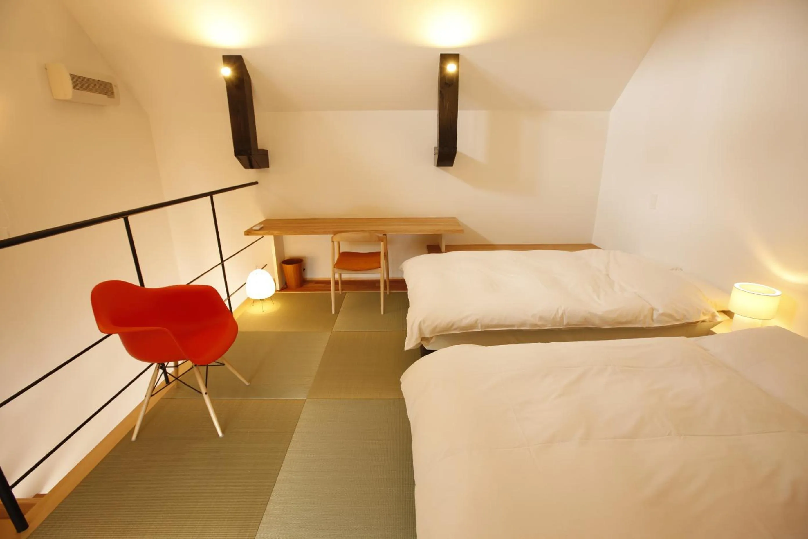 Decorative detail, Bed in Yamagata The Takinami