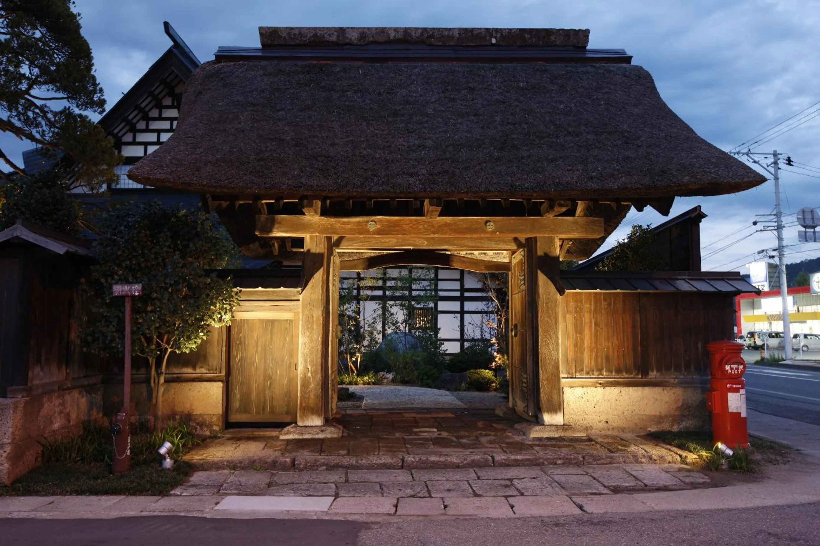 Property building in Yamagata The Takinami