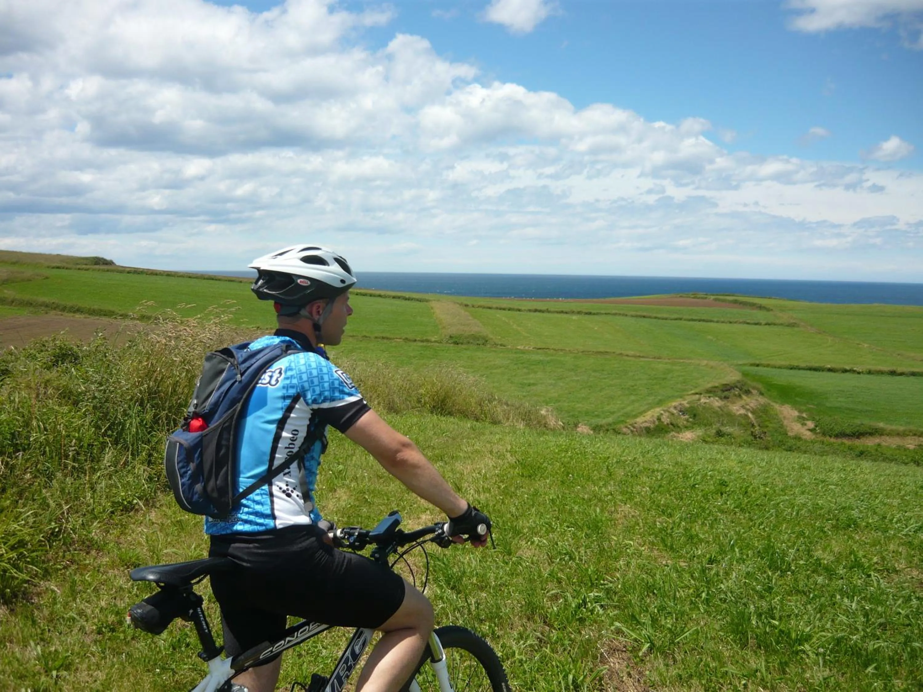 Cycling in Hotel Rural Suquin