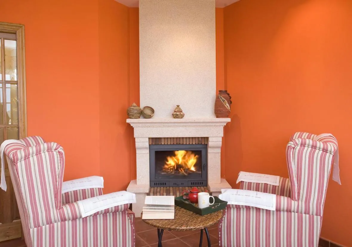 Lounge or bar in Hotel Rural Suquin