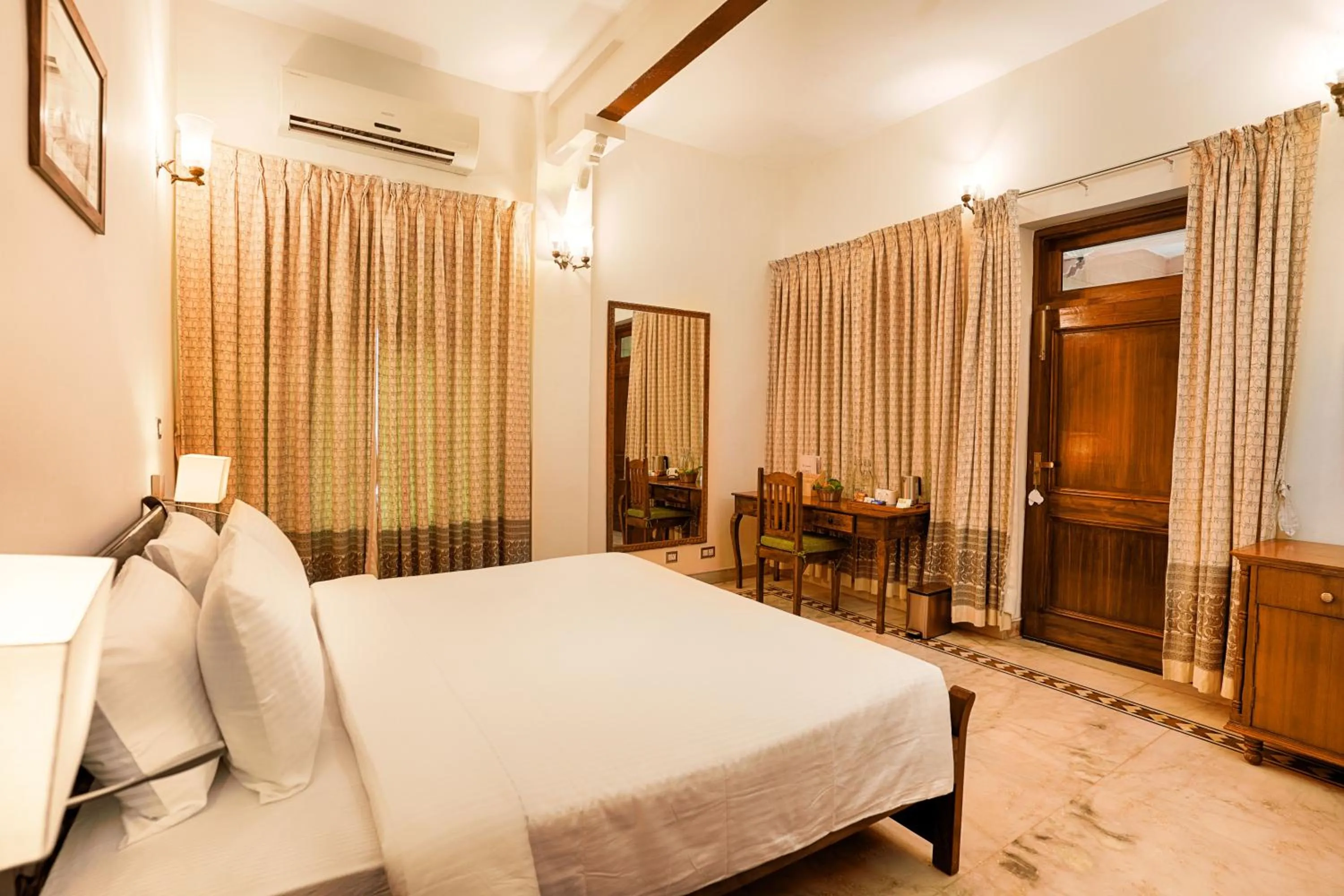 Bed in Club Mahindra Bharatpur