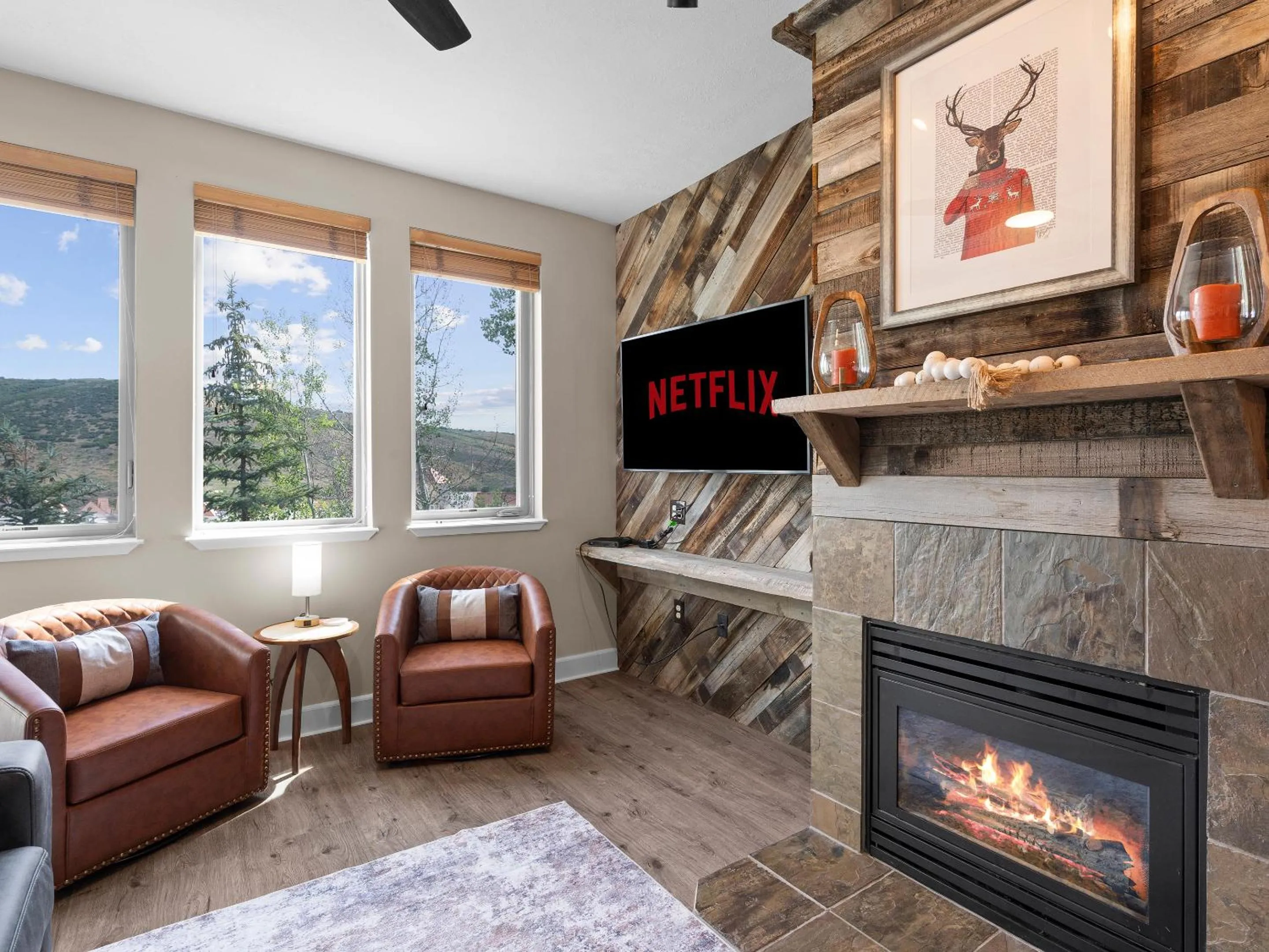 Living room in Crestview Condominiums by All Seasons Resort Lodging