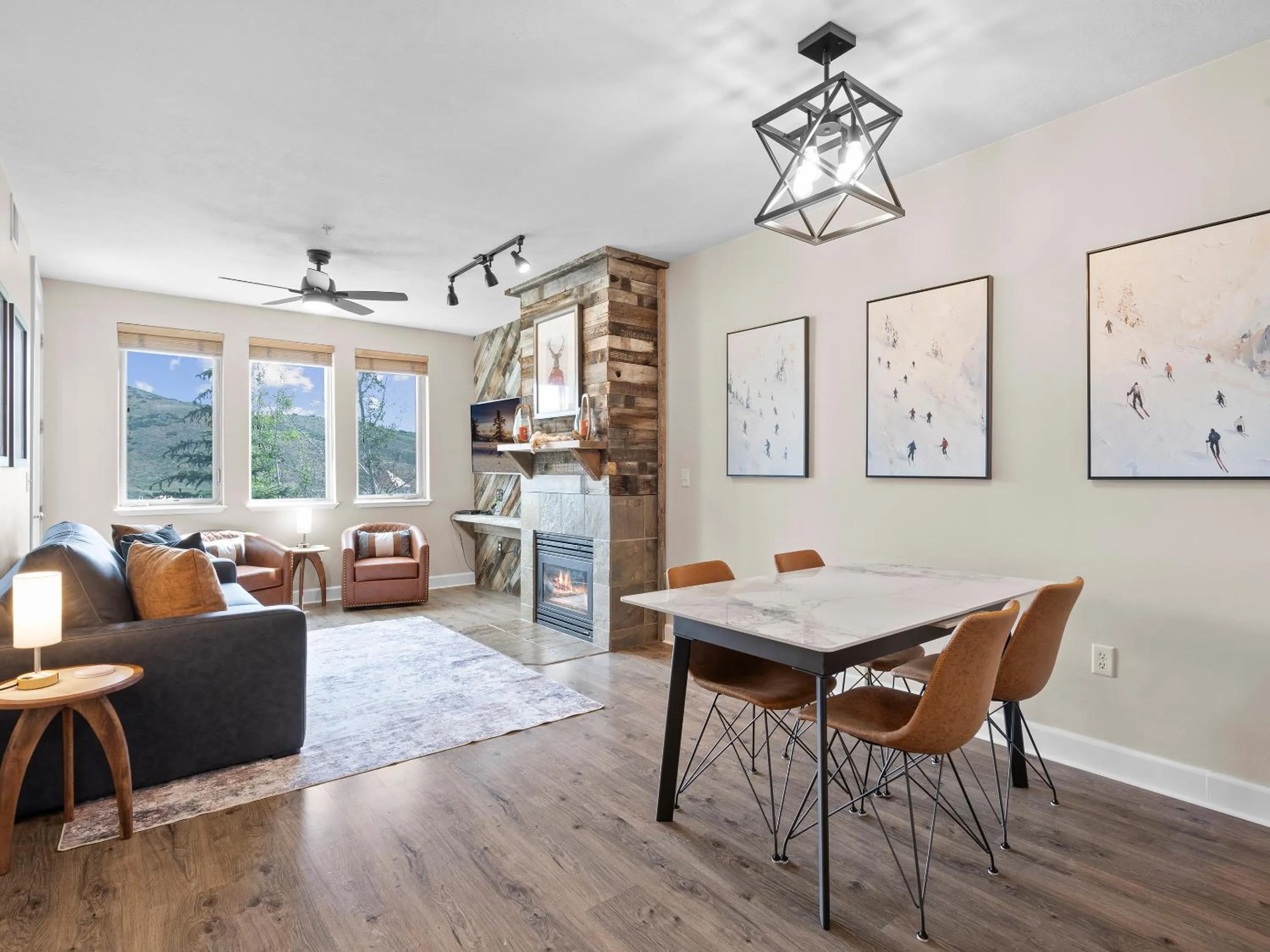 Living room in Crestview Condominiums by All Seasons Resort Lodging