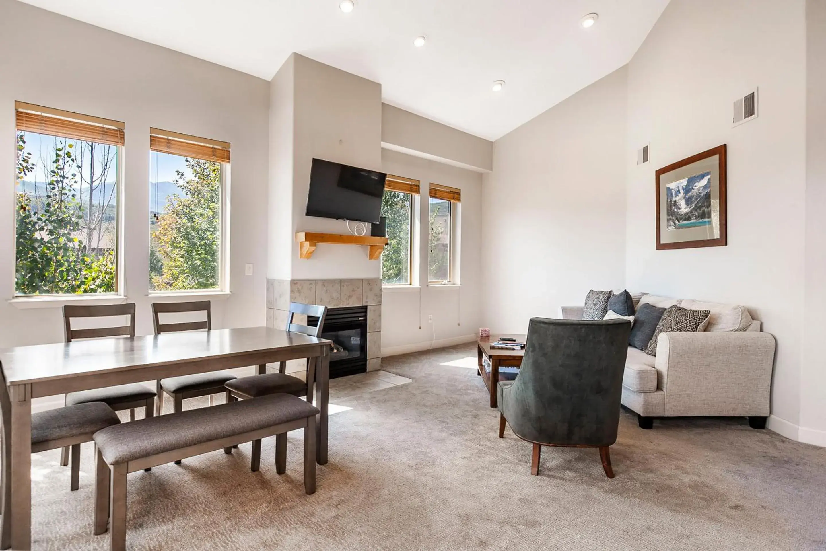 2 Bedroom Condominium #301A in Crestview Condominiums by All Seasons Resort Lodging 2 Bedroom Condominium #301A in Crestview Condominiums by All Seasons Resort Lodging