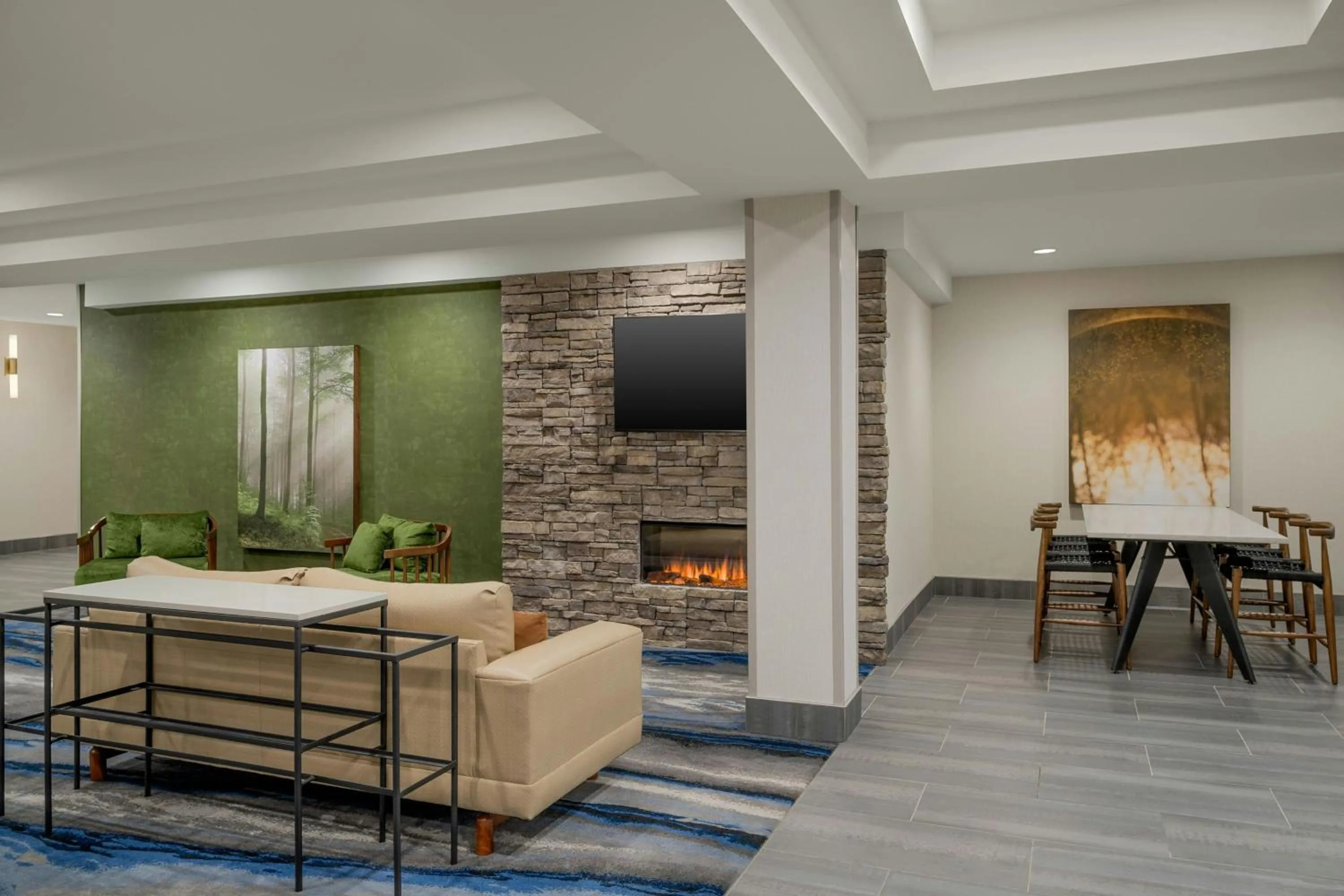 Lobby or reception in Fairfield Inn & Suites Bloomington