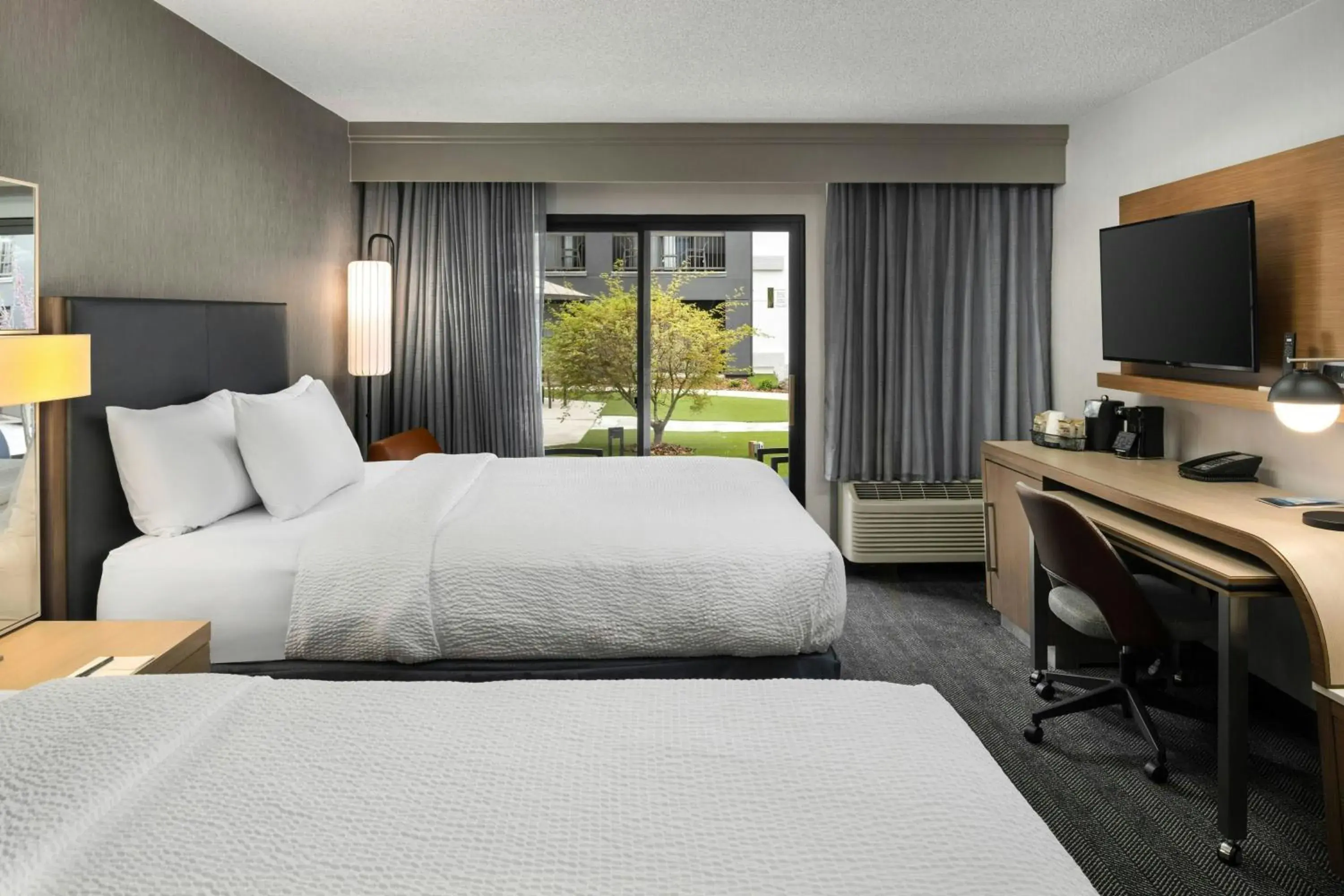 Queen Room with Two Queen Beds in Courtyard Boise Downtown Queen Room with Two Queen Beds in Courtyard Boise Downtown