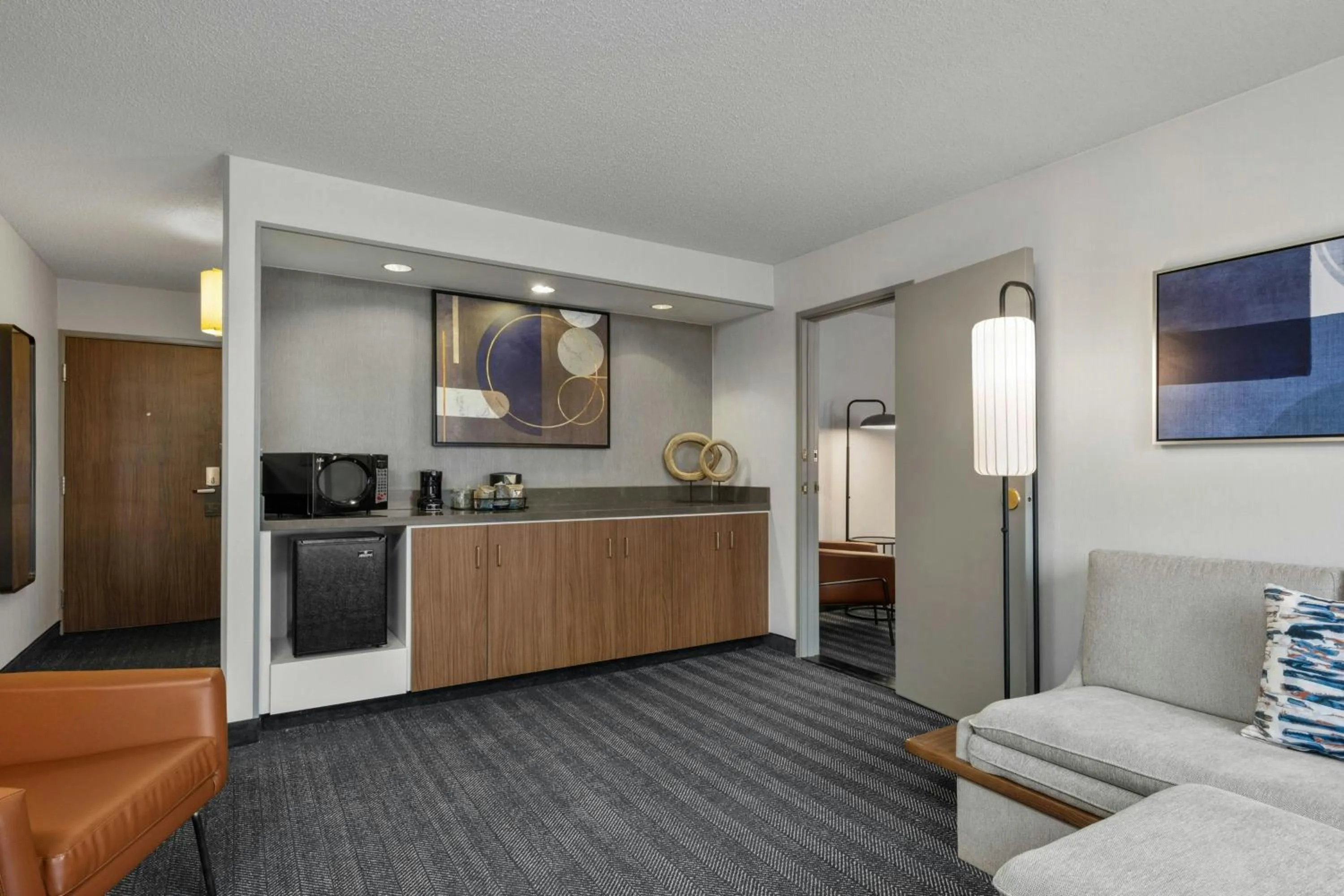 Living room in Courtyard Boise Downtown