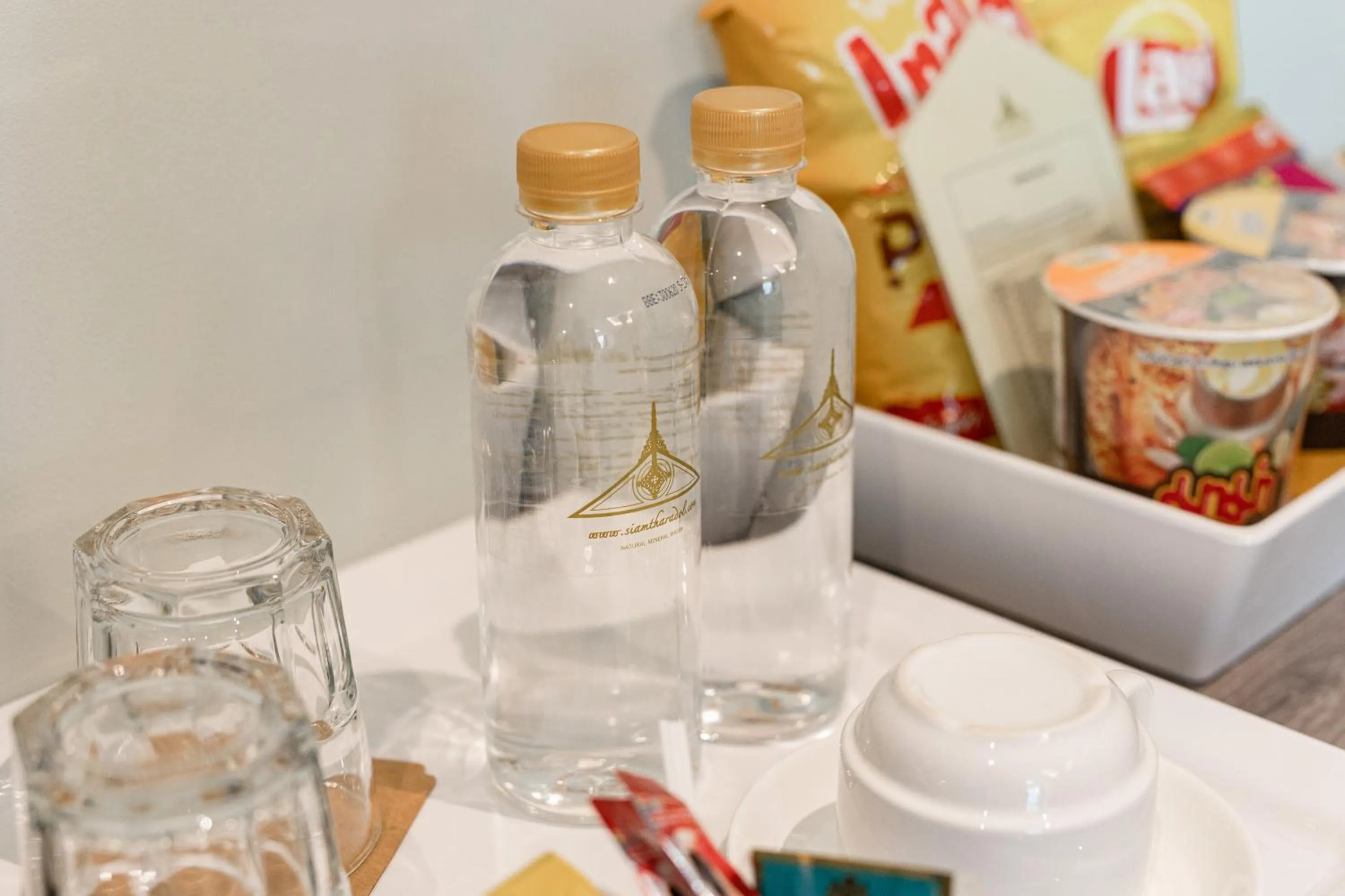 Coffee/tea facilities in Siam Tharadol