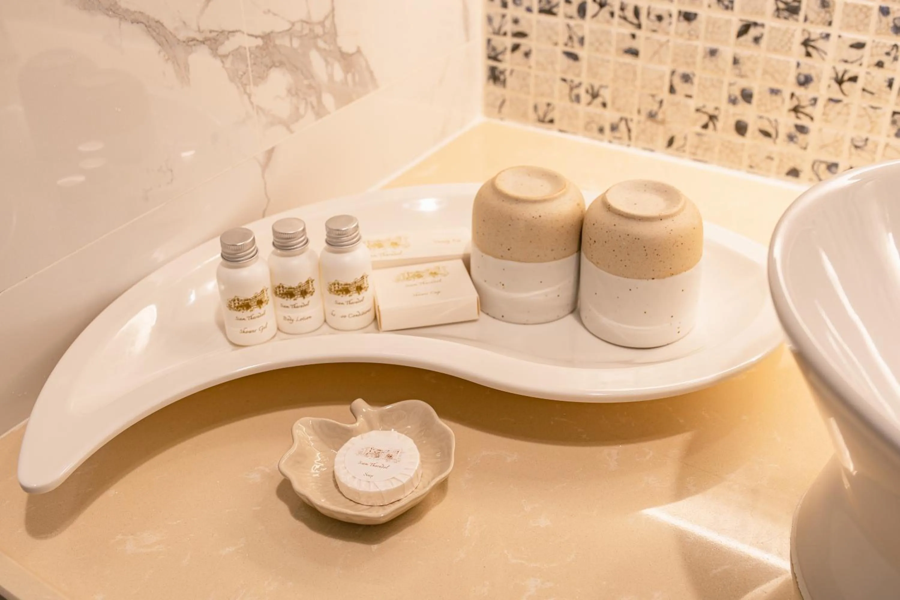 Bathroom in Siam Tharadol