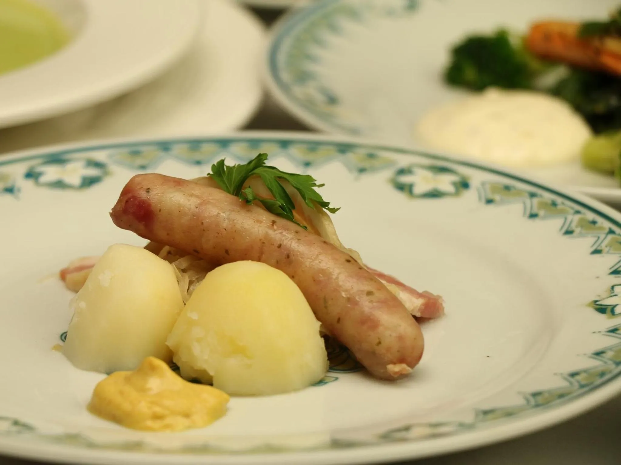 Dinner in Pension Raisin