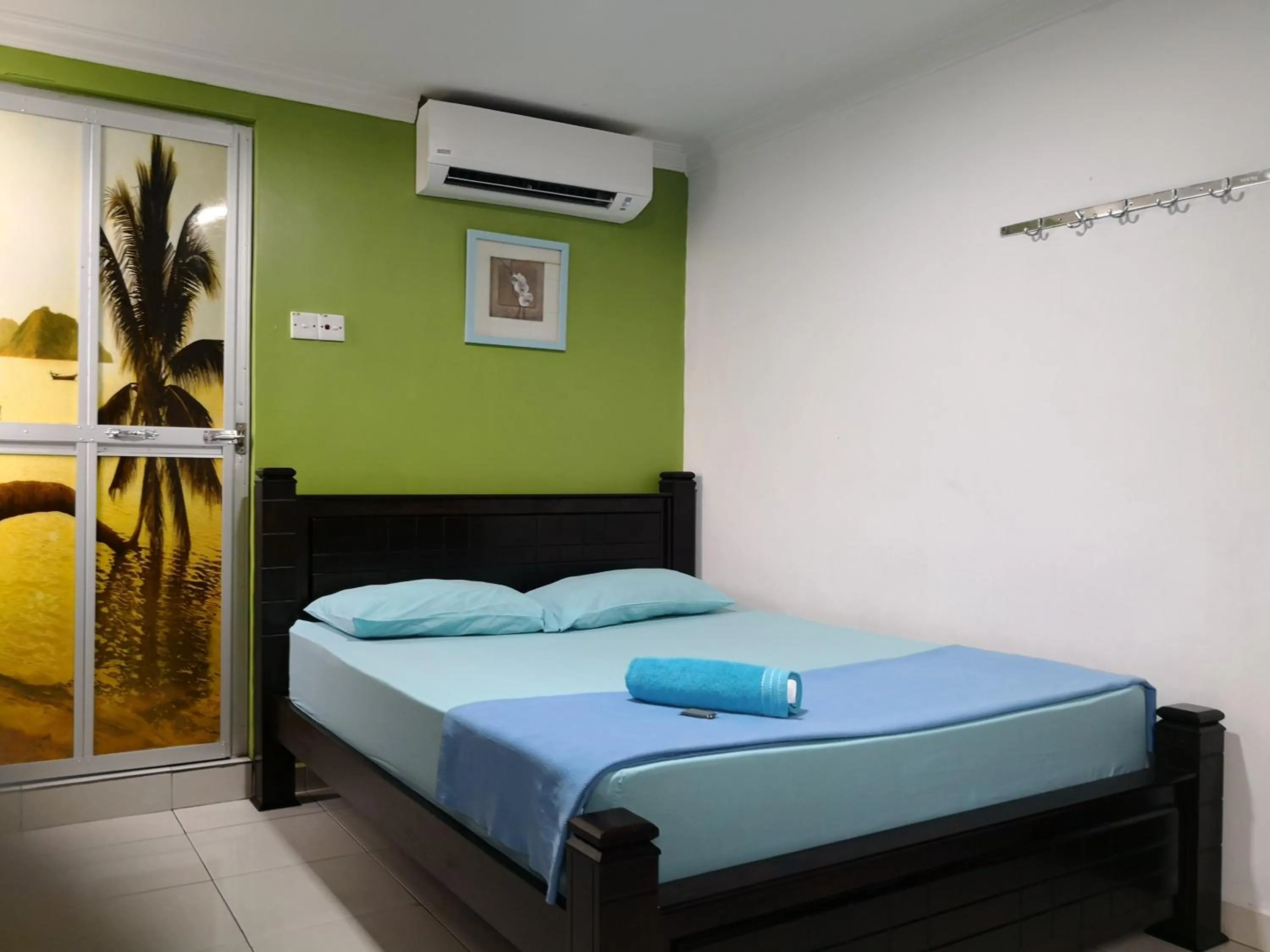 Bedroom in Kristal Inn Hotel Shah Alam 2