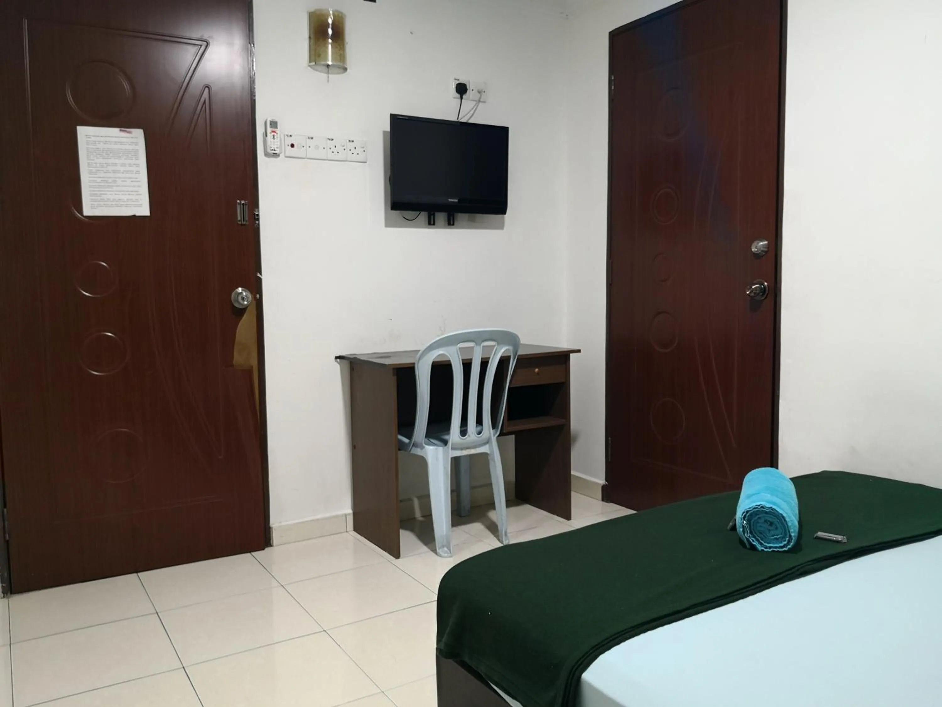 Bedroom in Kristal Inn Hotel Shah Alam 2