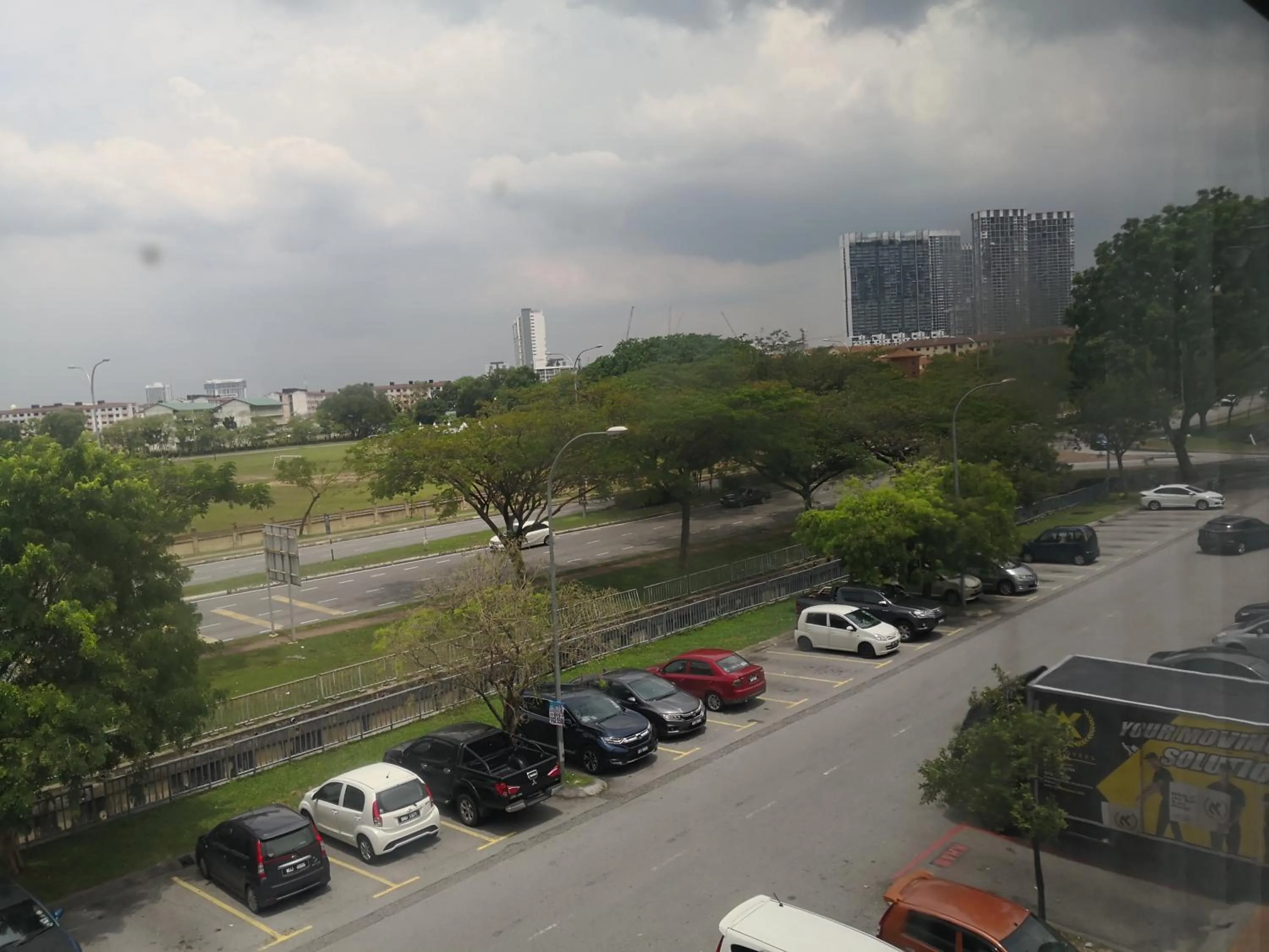 Street view in Kristal Inn Hotel Shah Alam 2