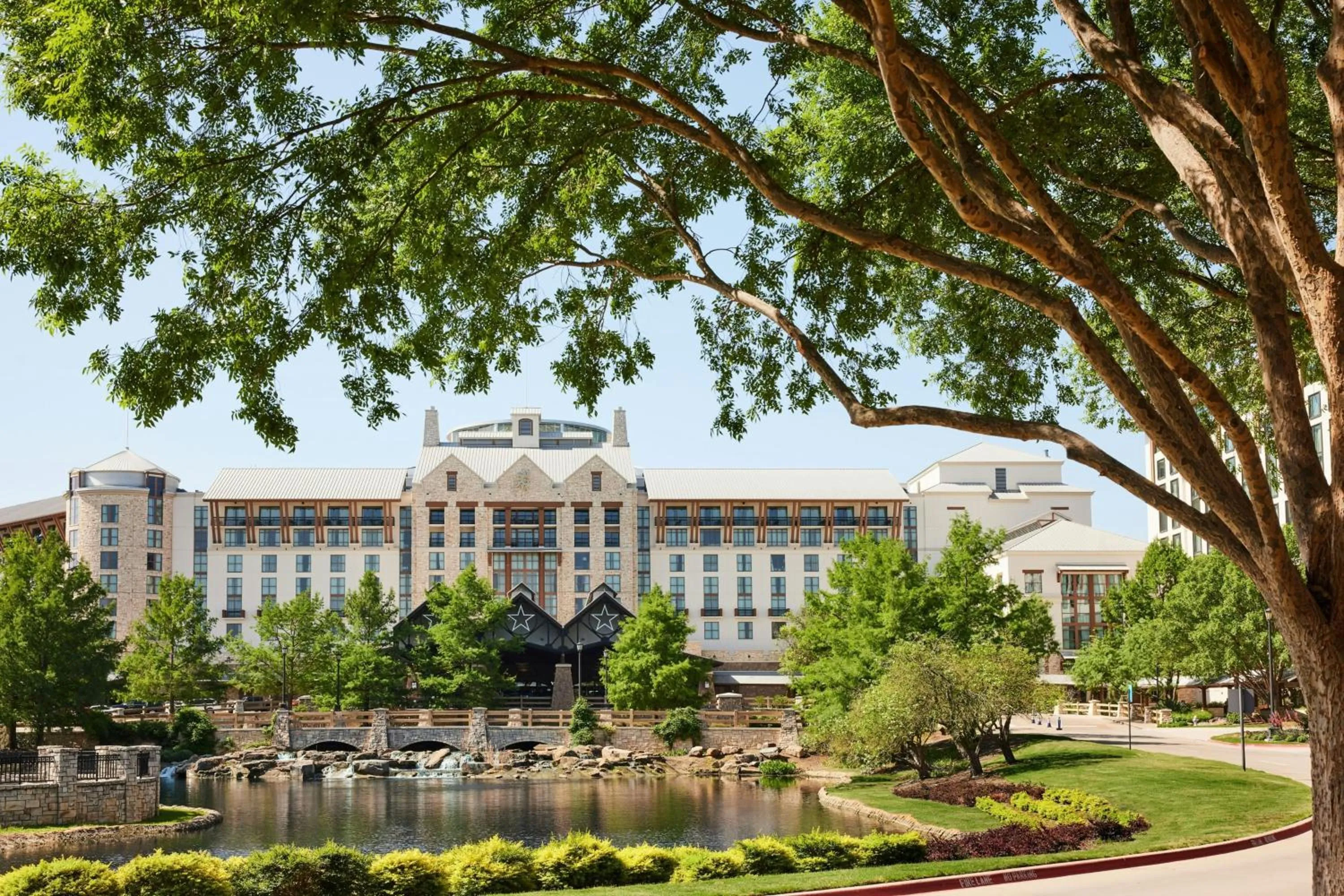 Property building in Gaylord Texan Resort and Convention Center