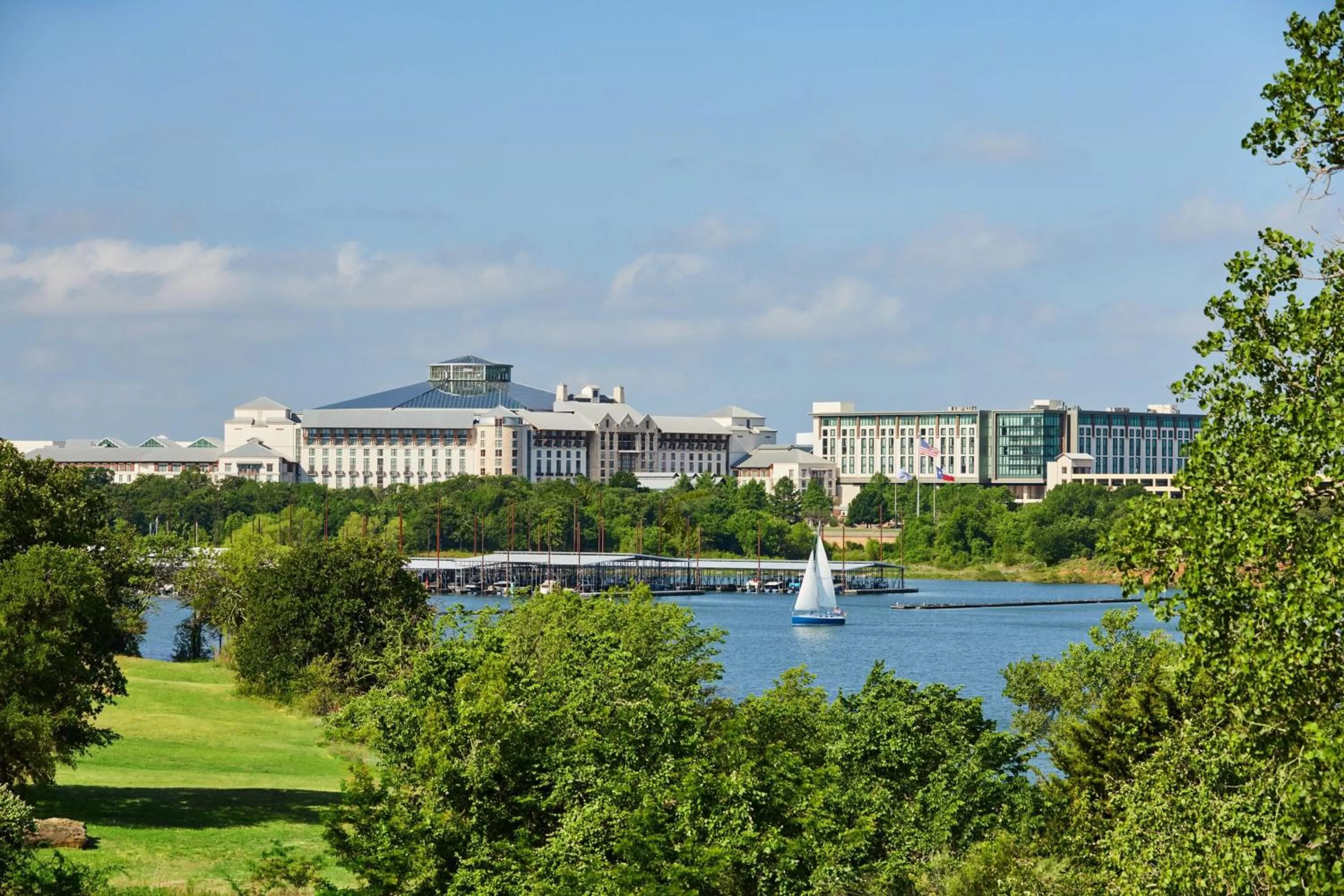 Property building in Gaylord Texan Resort and Convention Center