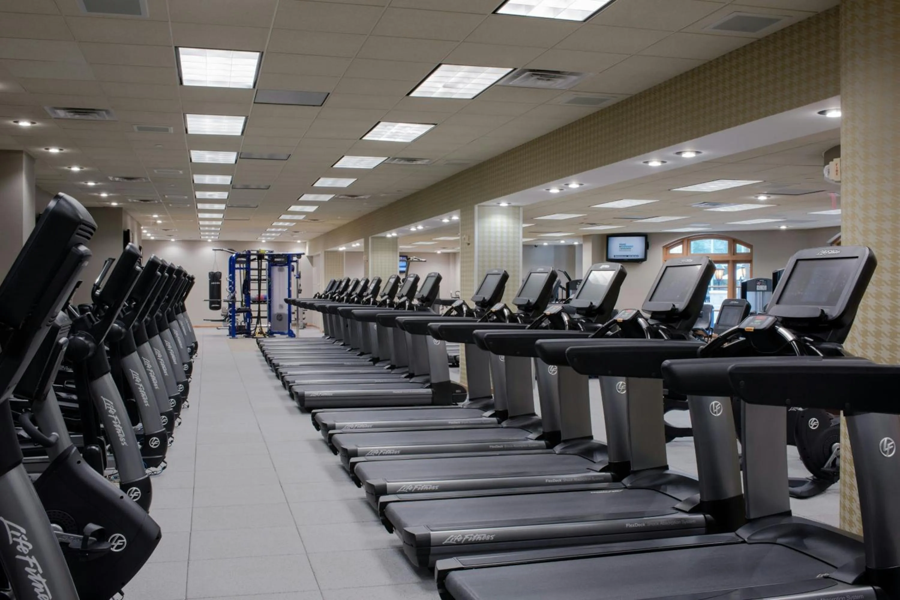 Fitness centre/facilities in Gaylord Texan Resort and Convention Center