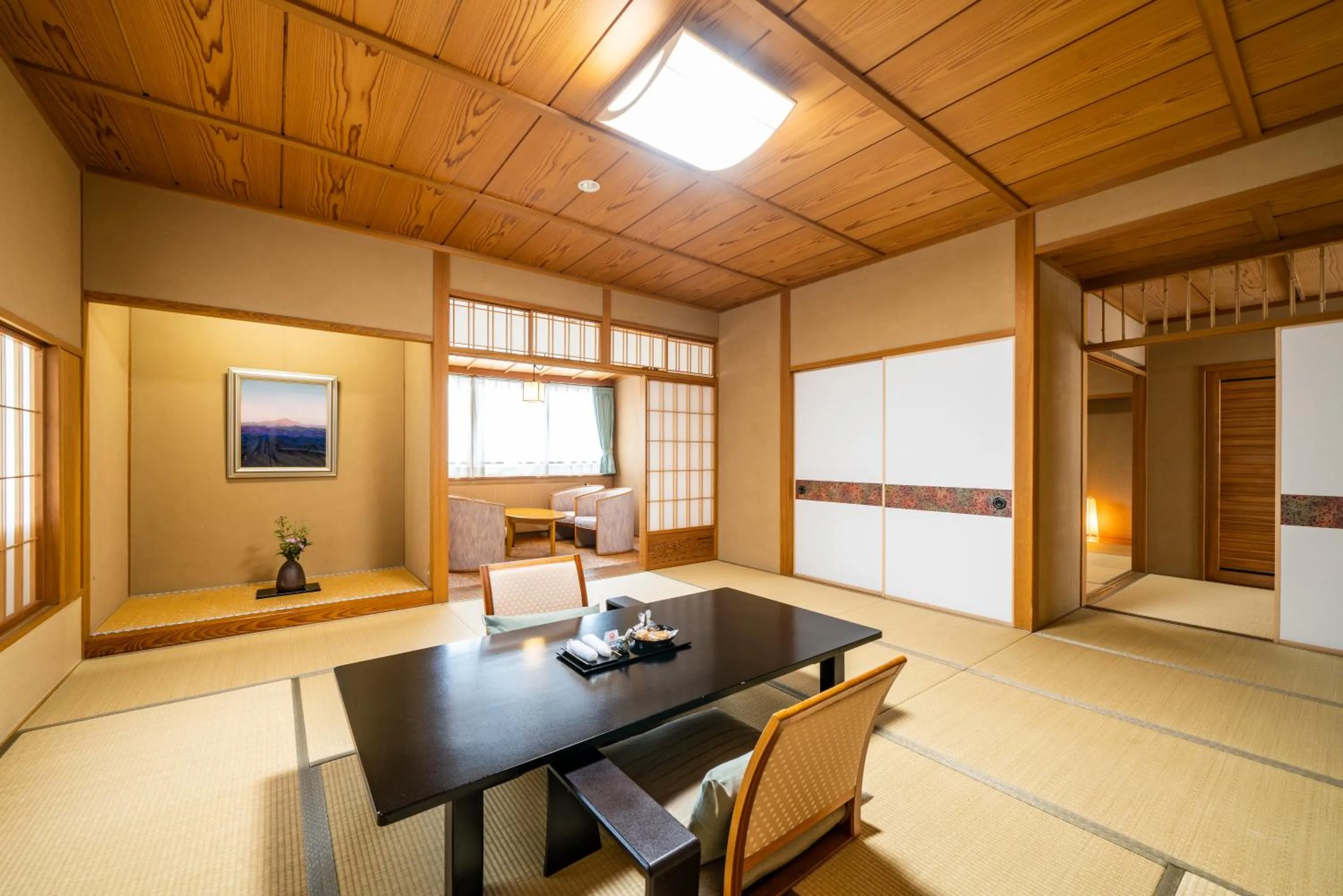 Photo of the whole room in Uesugi no Miyu Gotenmori