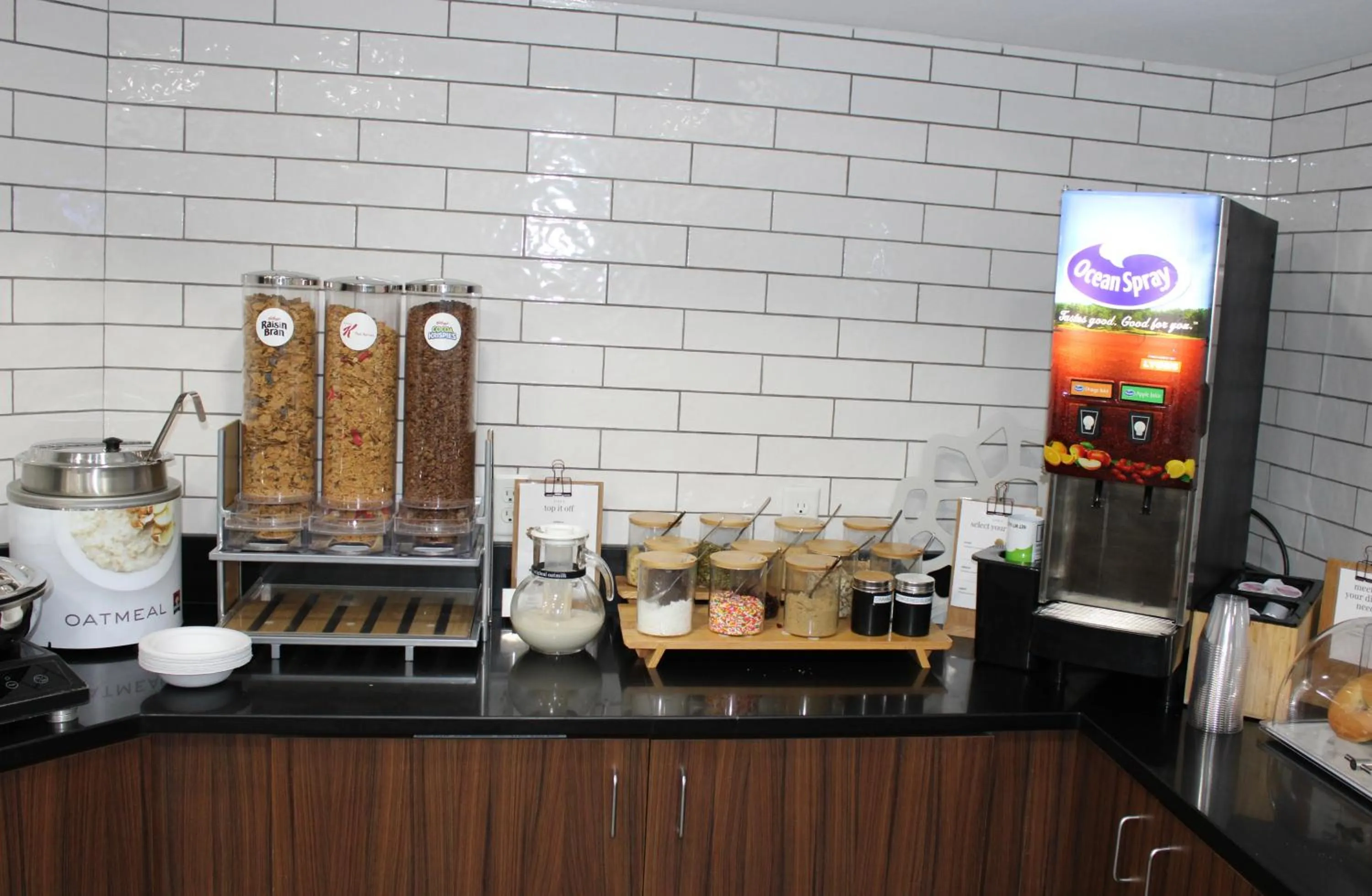 Breakfast in Fairfield Inn Boise Airport