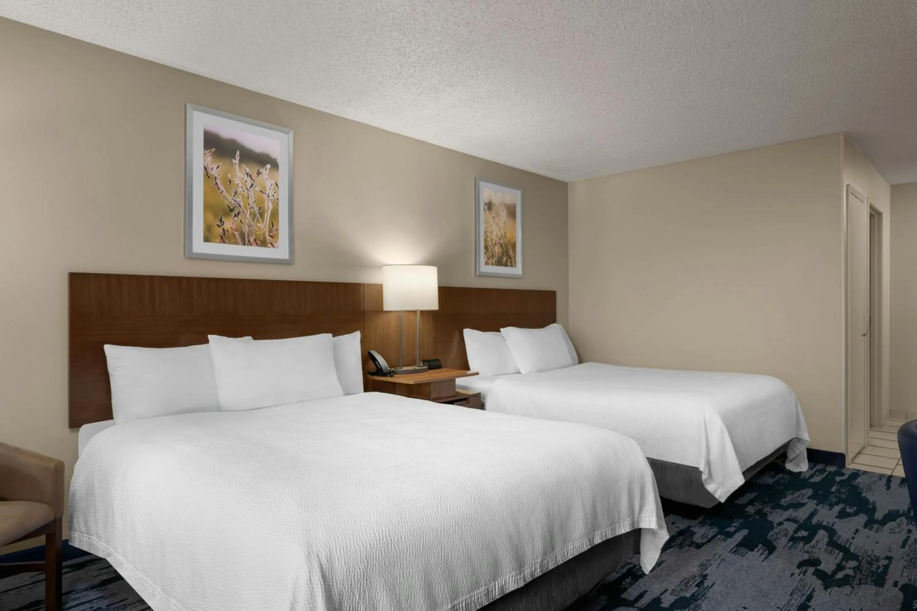 Photo of the whole room, Bed in Fairfield Inn Boise Airport
