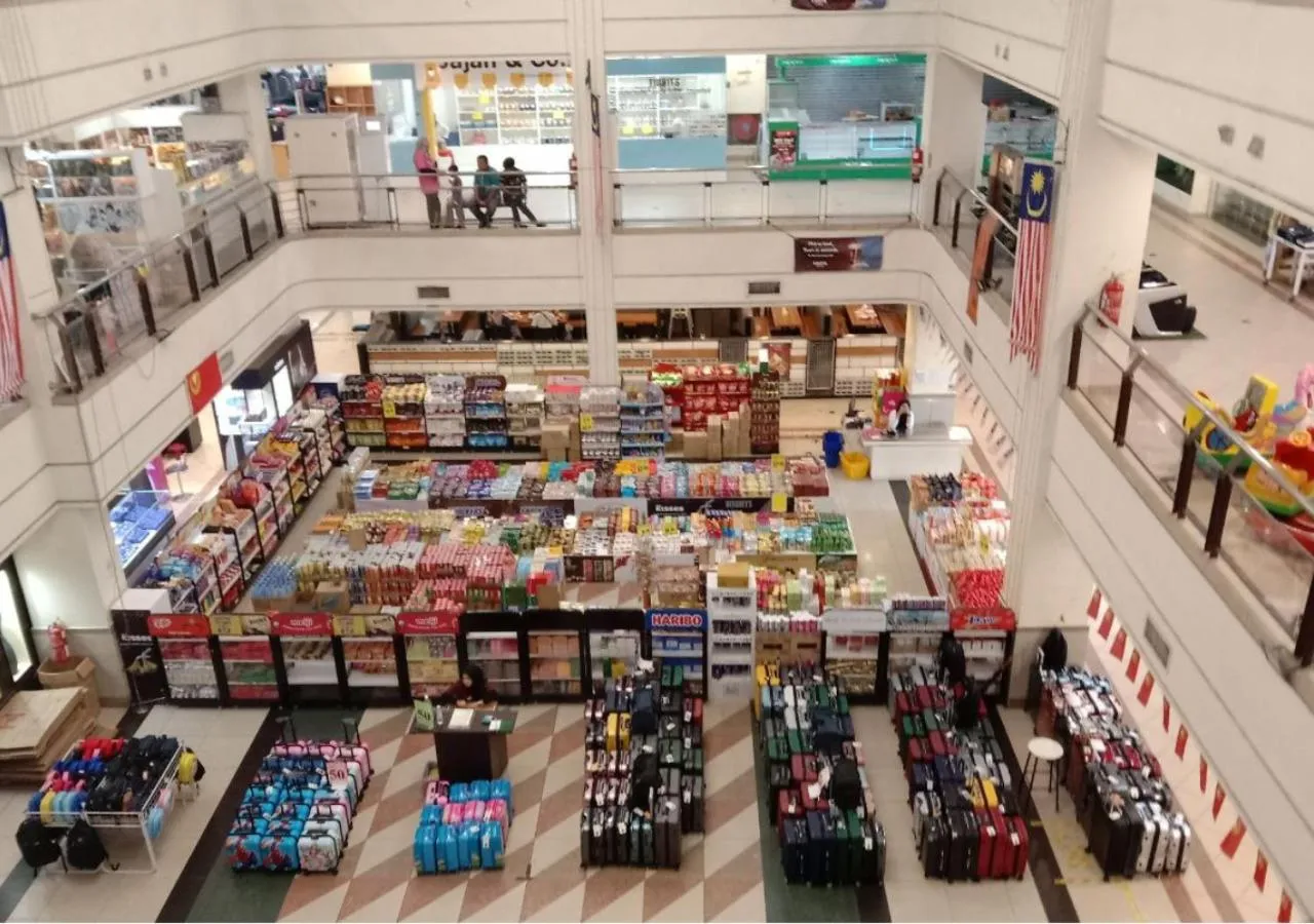 Supermarket/grocery shop in Langkasuka Express