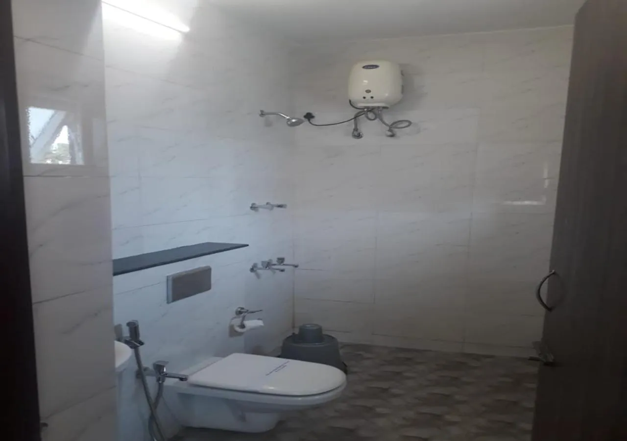 Bathroom in Season 4 Residences - Nungambakkam Near US consulate, Apollo Hospital, Shankar Nethralaya