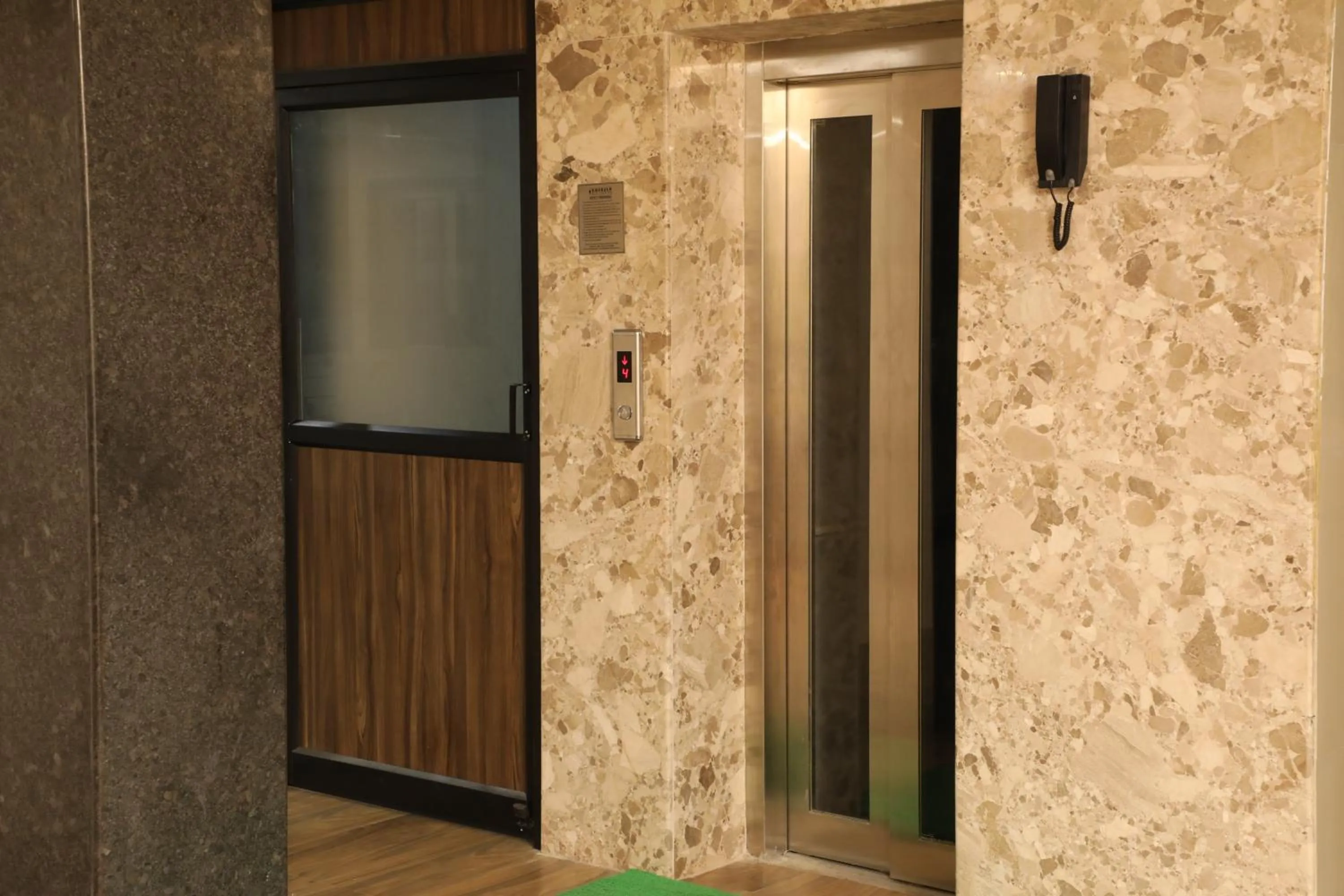 Facade/entrance in Season 4 Residences - Nungambakkam Near US consulate, Apollo Hospital, Shankar Nethralaya