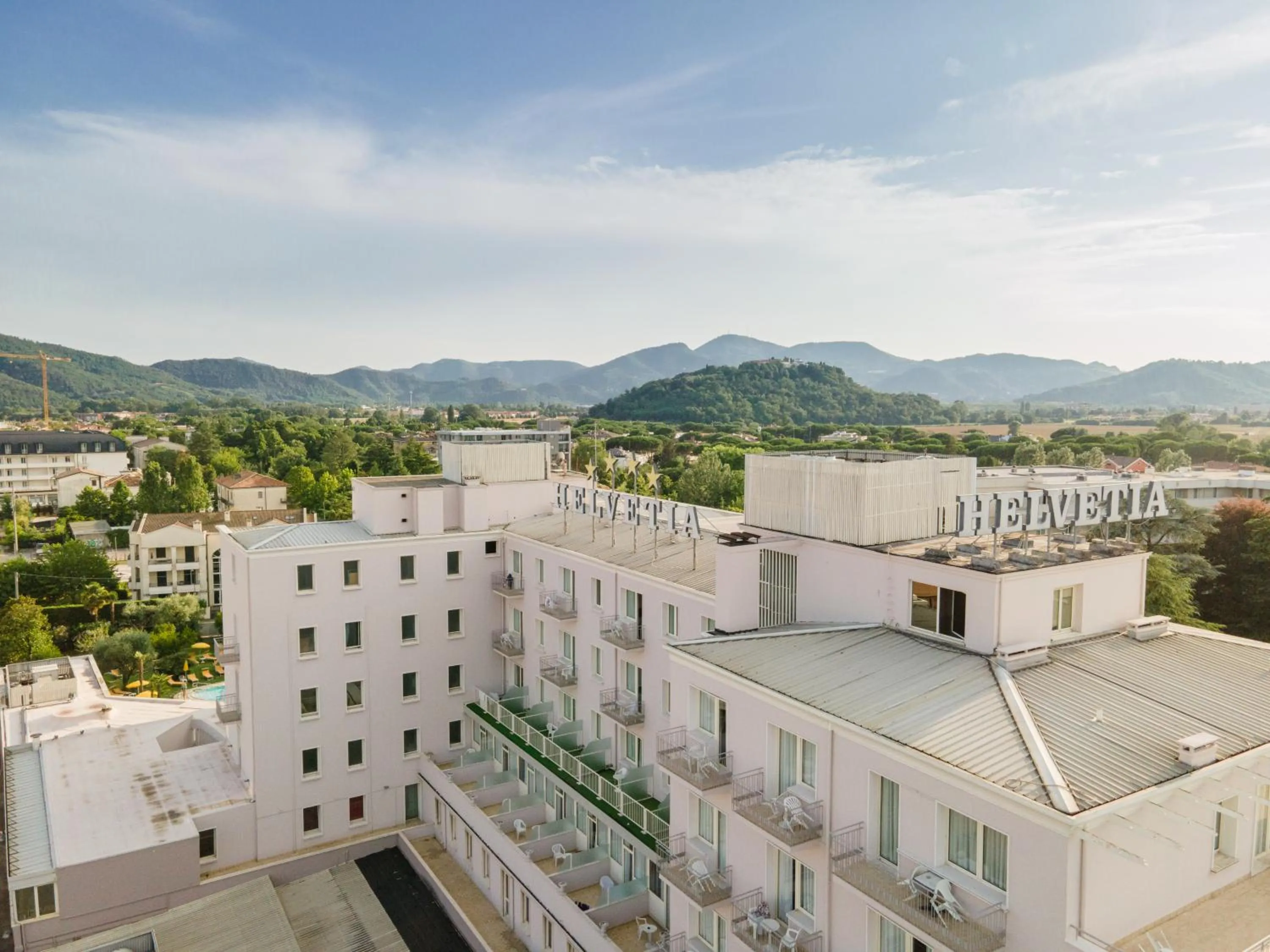 Property building in Hotel Terme Helvetia