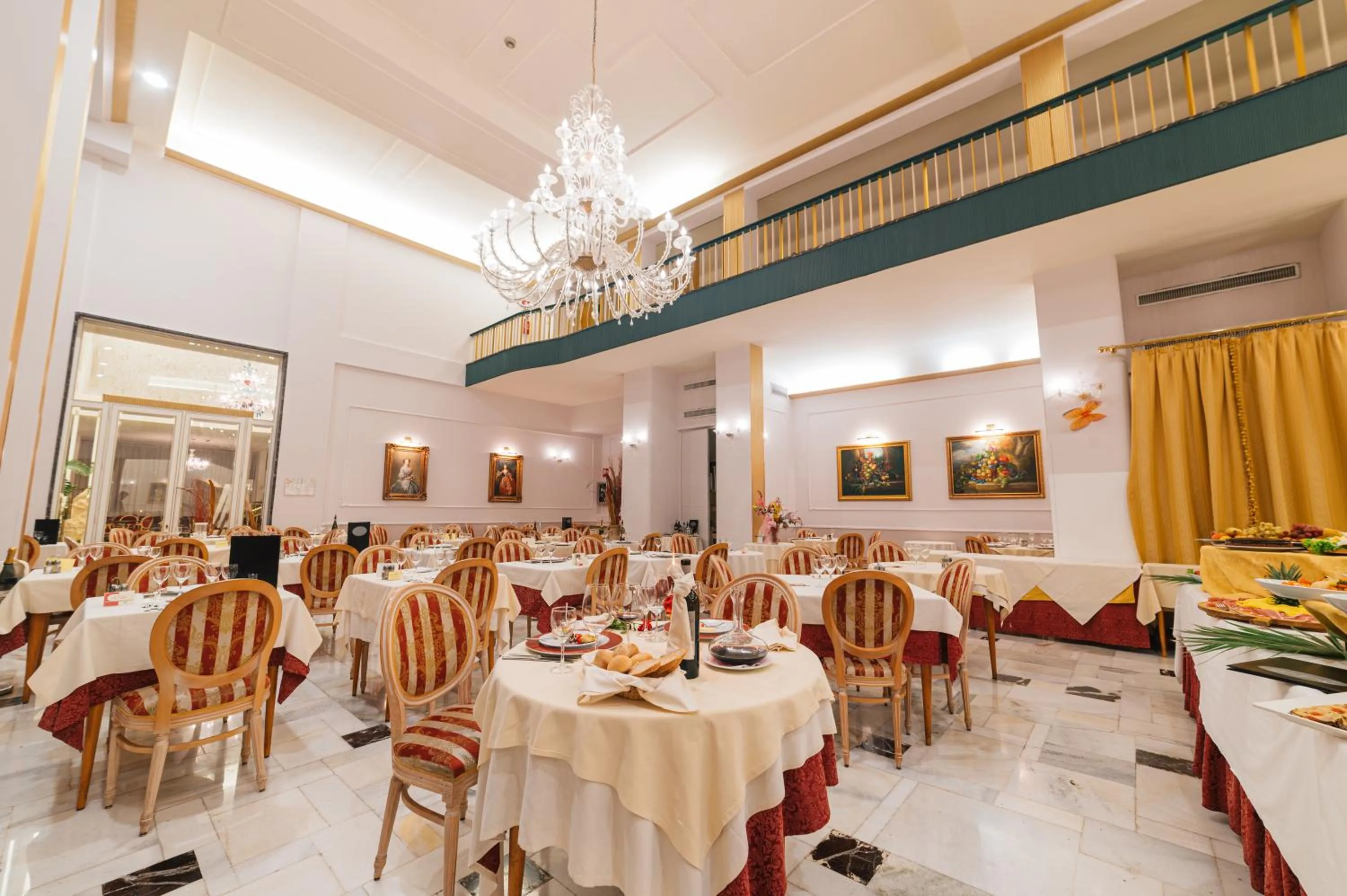 Restaurant/places to eat in Hotel Terme Helvetia
