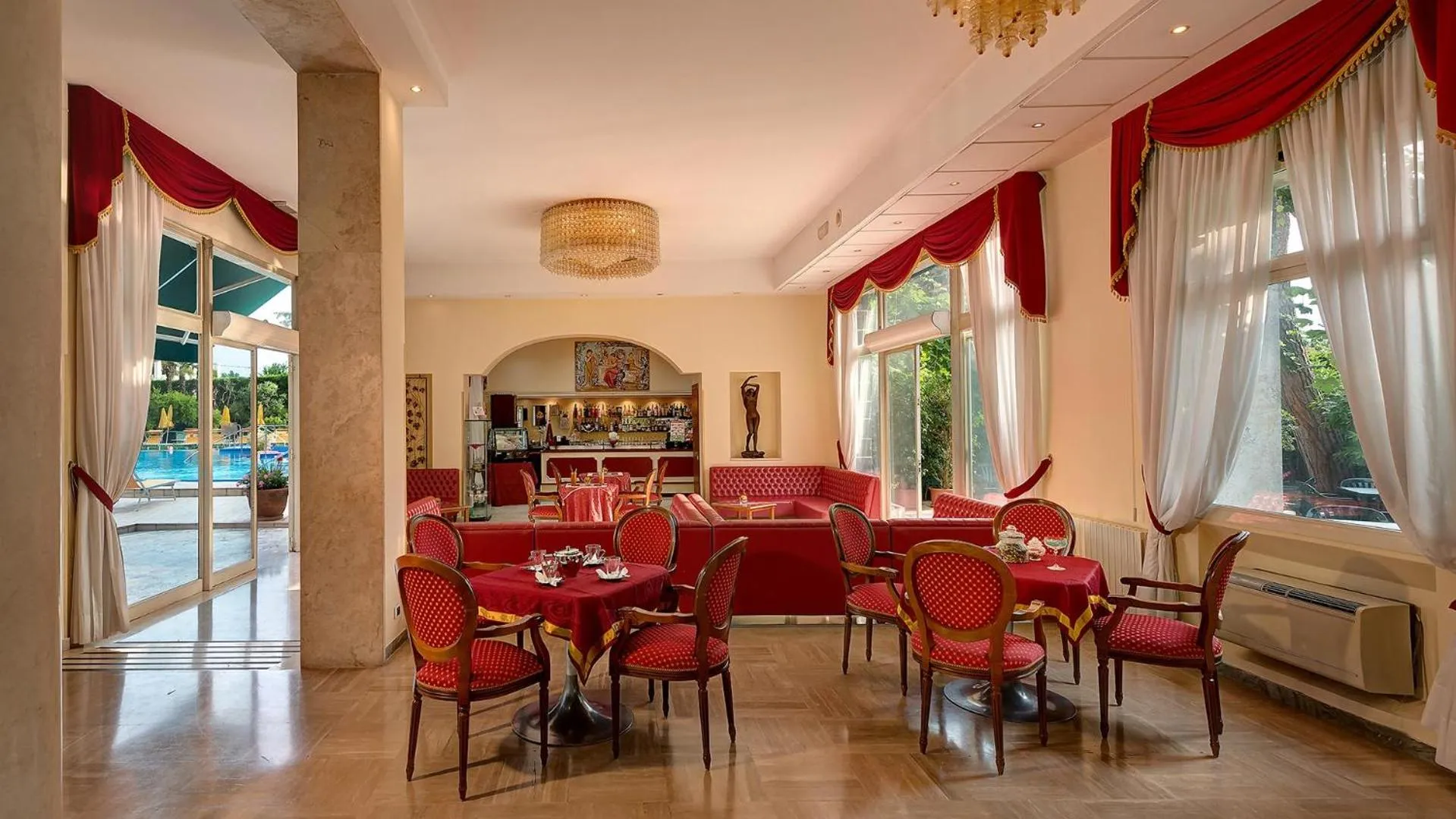 Restaurant/places to eat in Hotel Terme Helvetia