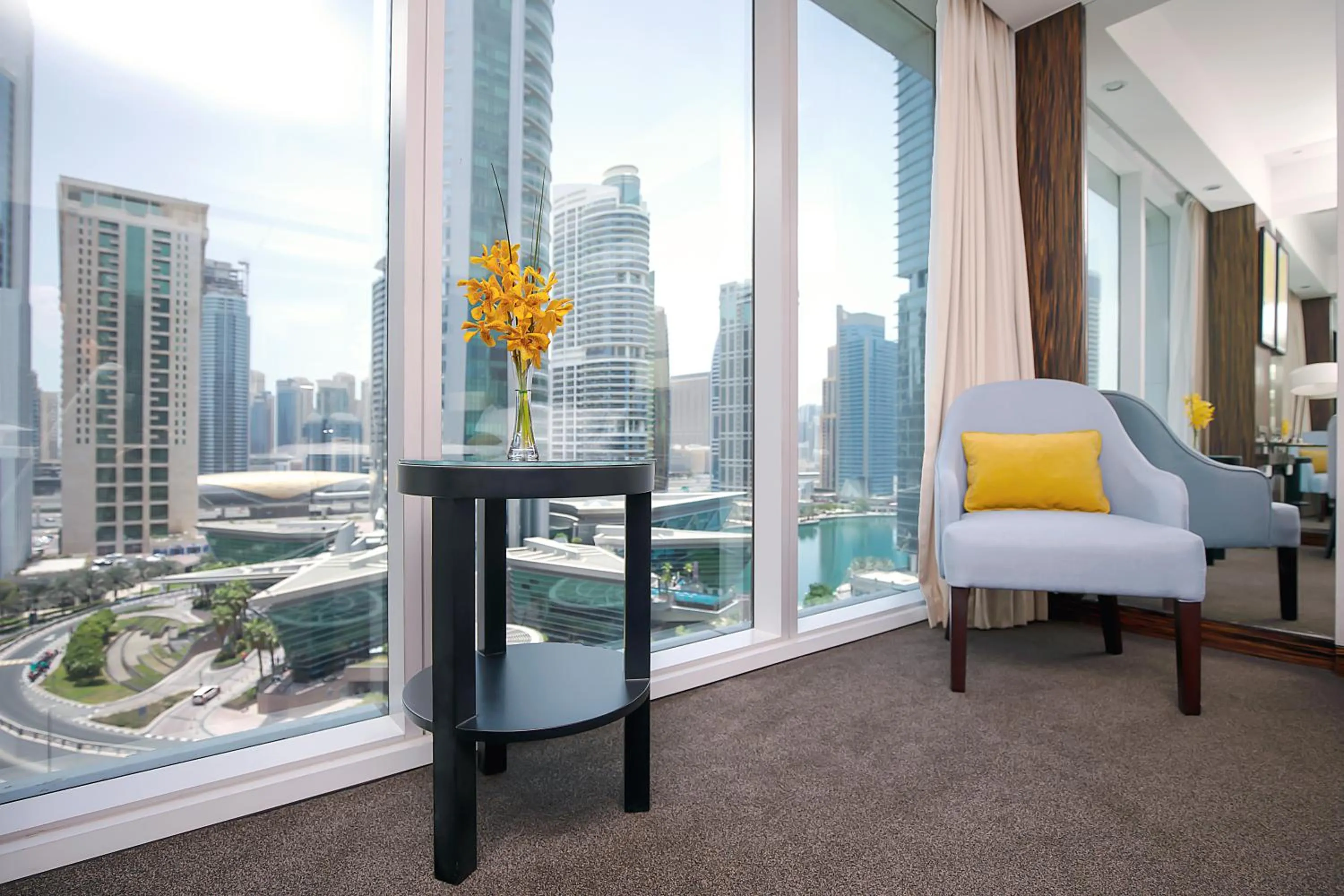 Seating area in voco - Bonnington Dubai by IHG