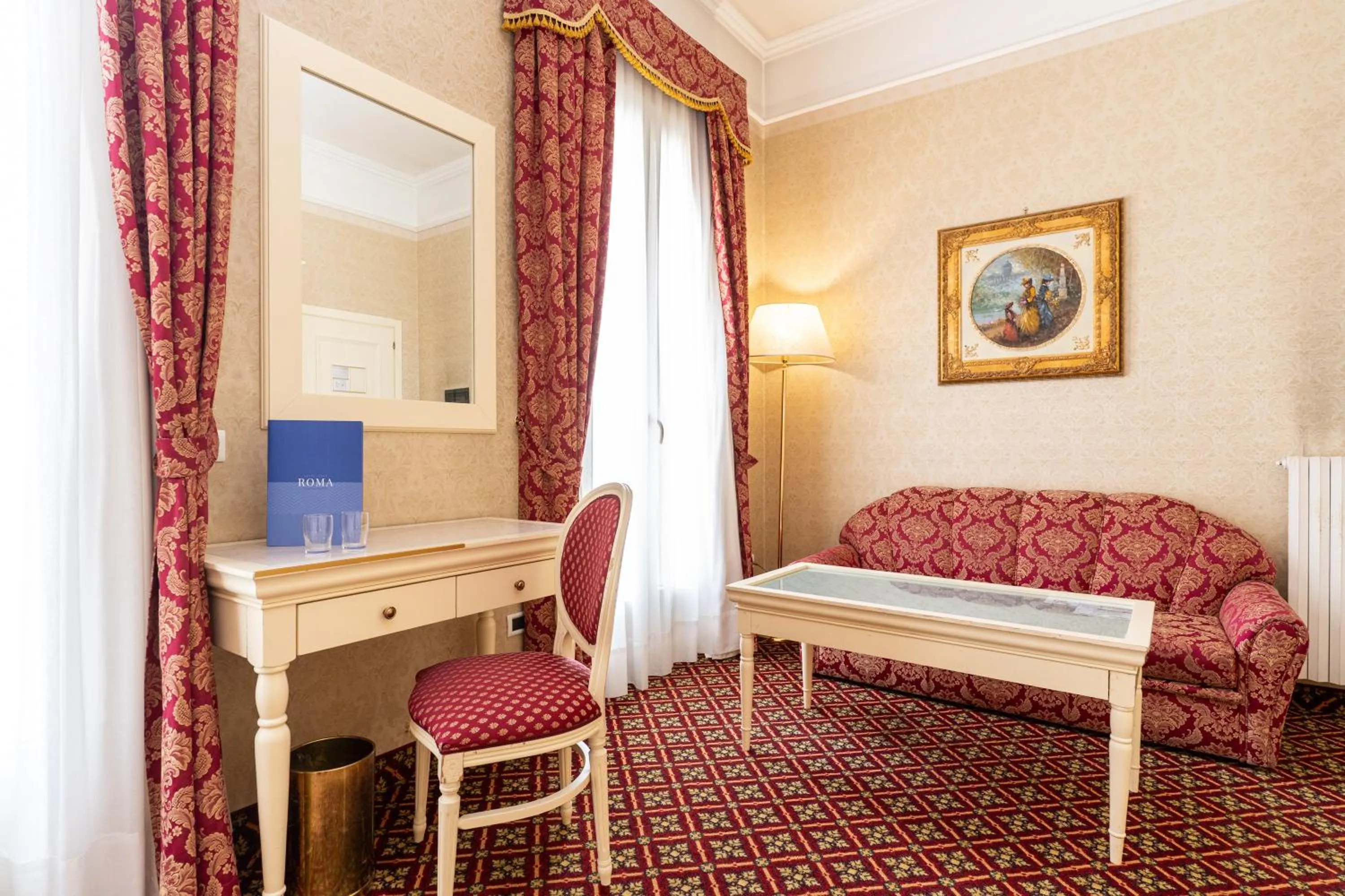 Seating area, Bed in Hotel Terme Roma
