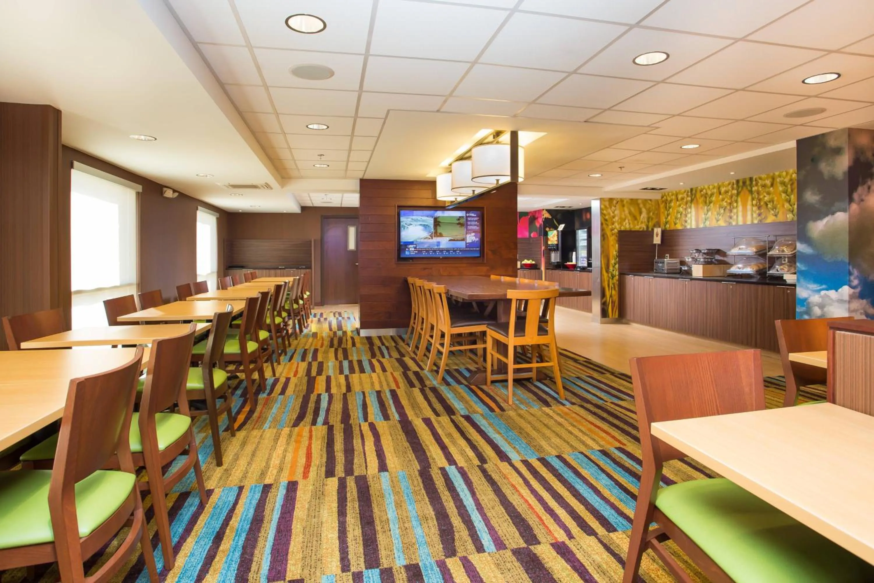 Breakfast in Fairfield by Marriott Inn & Suites Raynham Middleborough/Plymouth