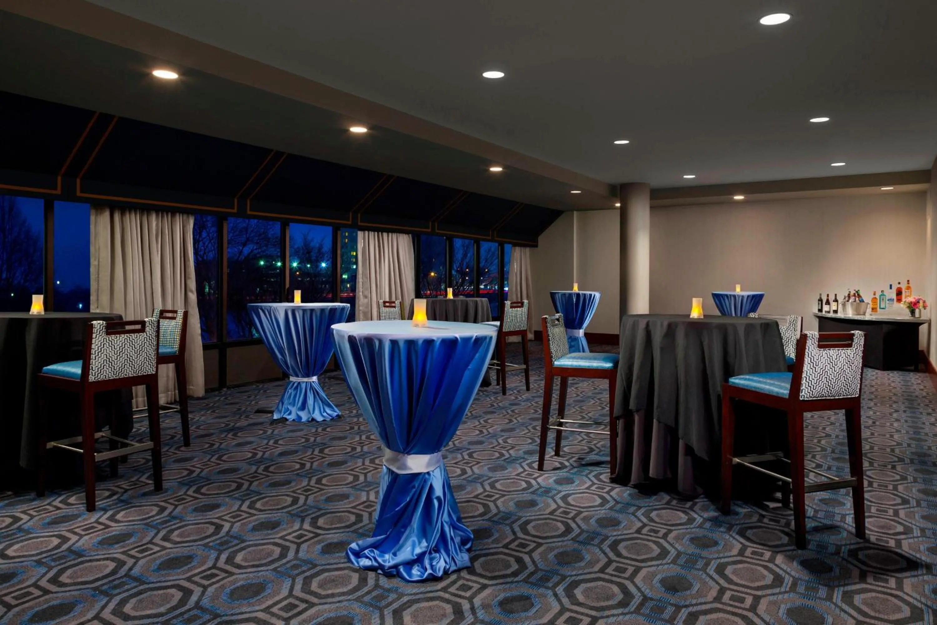 Lobby or reception in Courtyard by Marriott Boston Cambridge