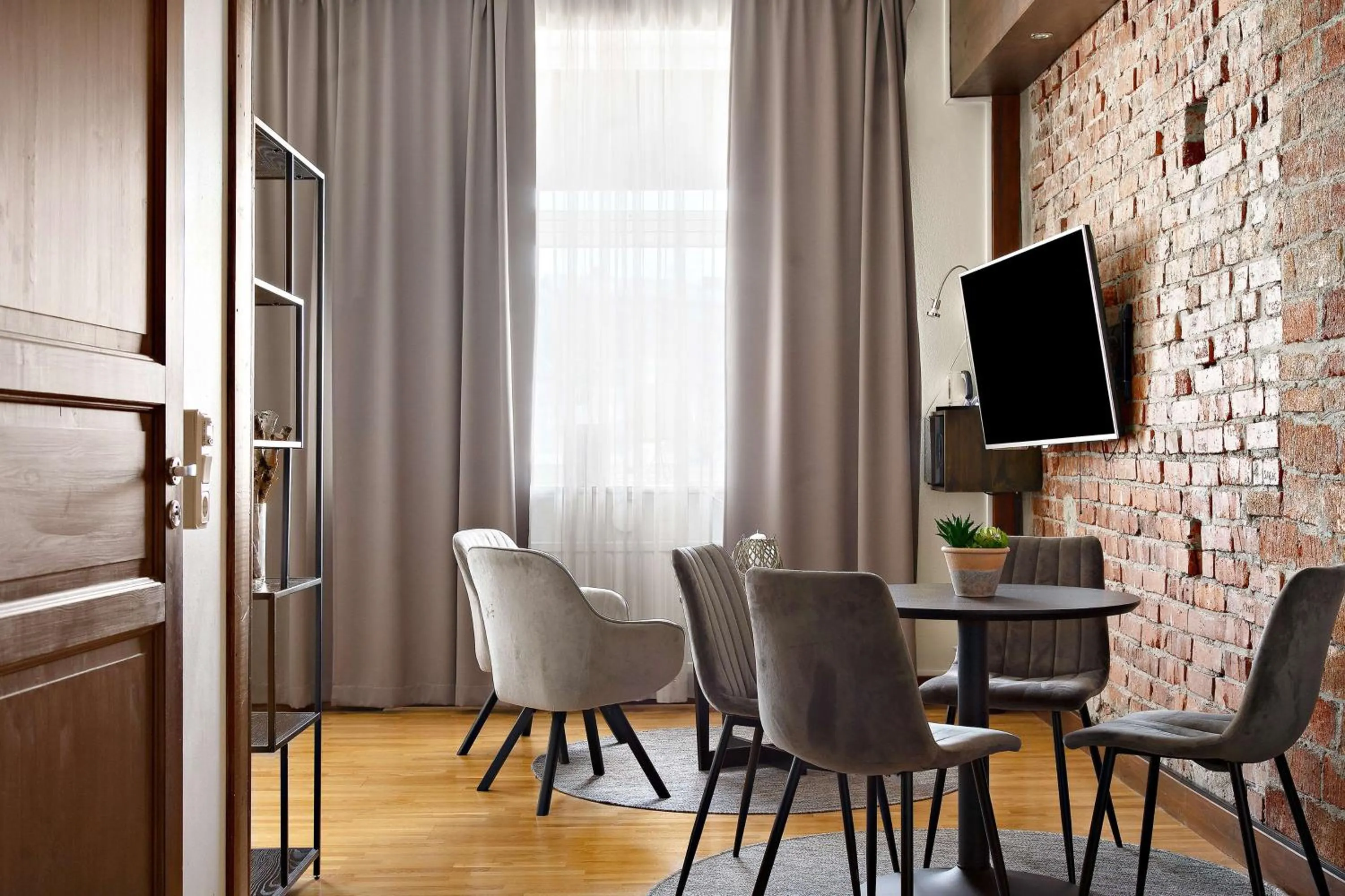 Photo of the whole room in Best Western Hotel Arctic Eden