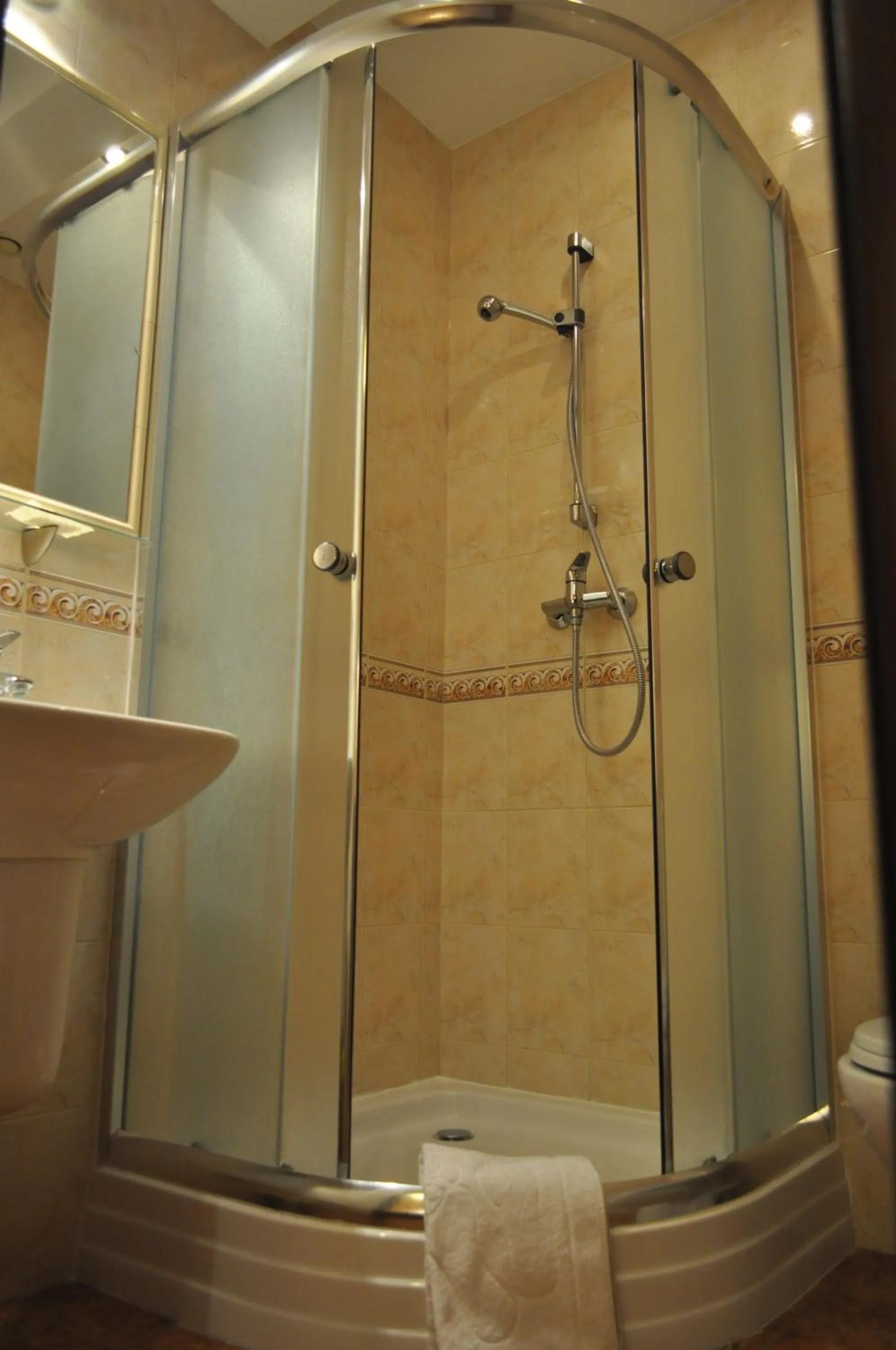 Bathroom in Bankietowa Hotel & Restauracja