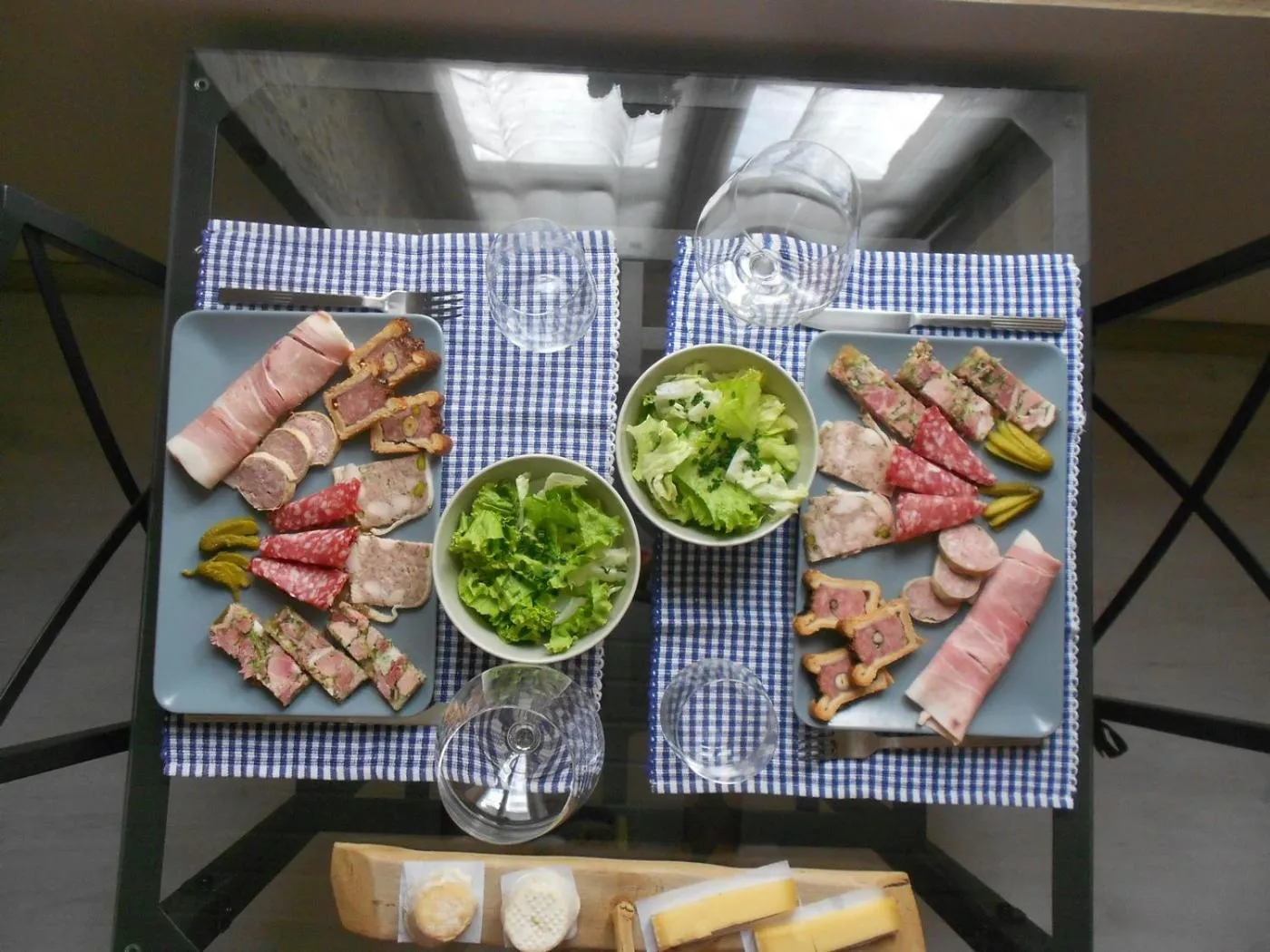 Restaurant/places to eat in Litdevin