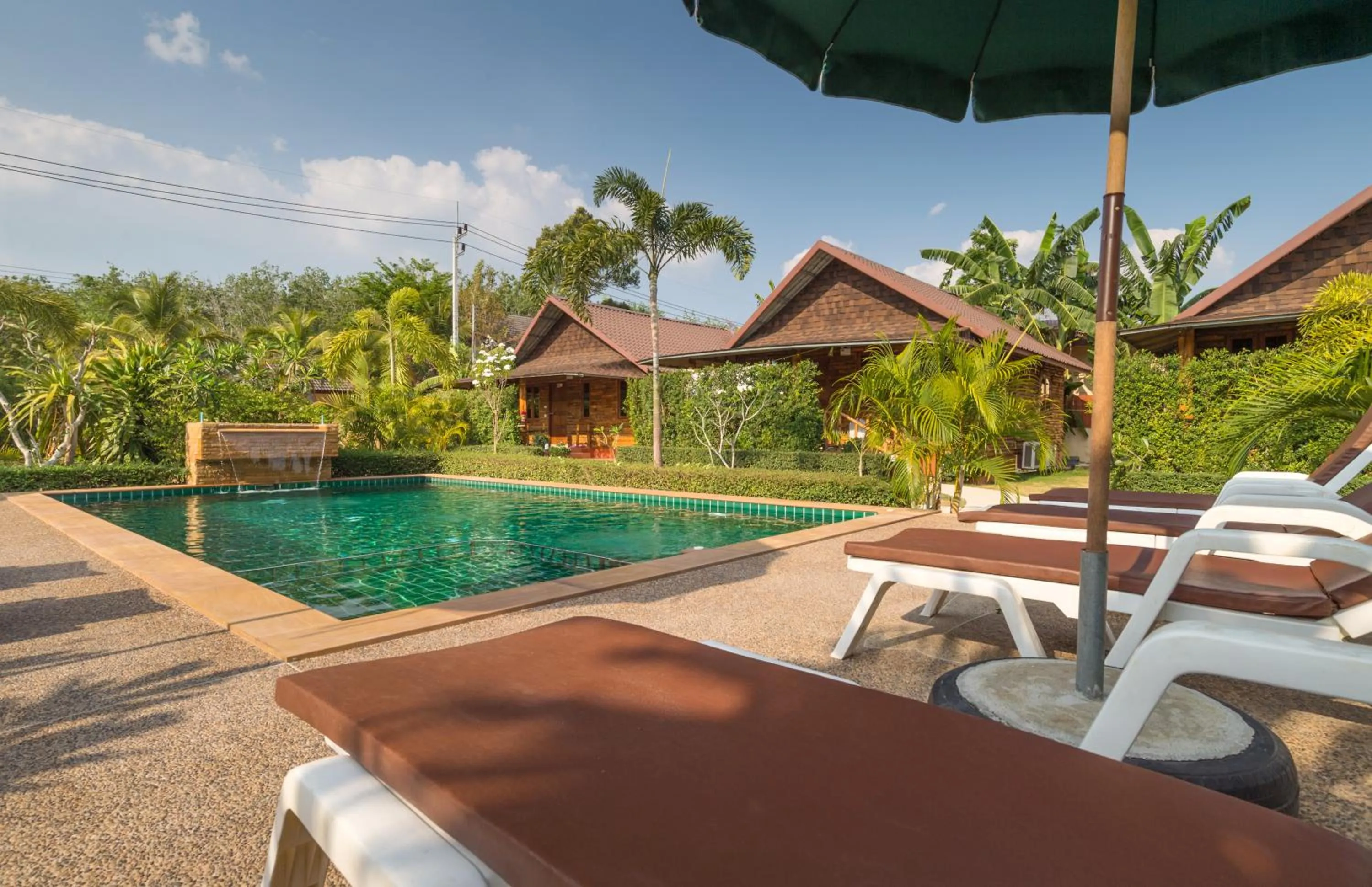 Property building in Pinthong Aonang Villa