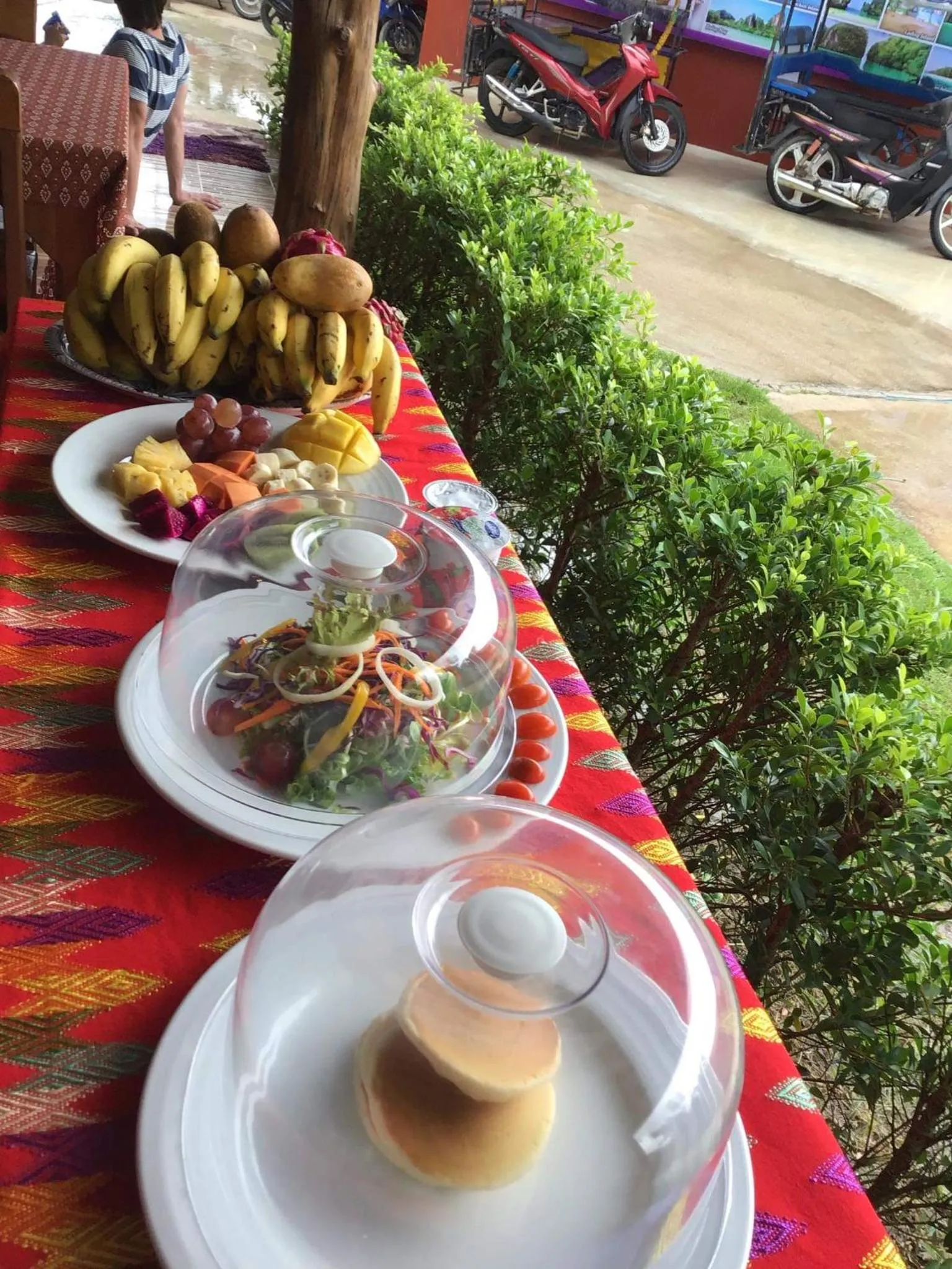 Breakfast in Pinthong Aonang Villa