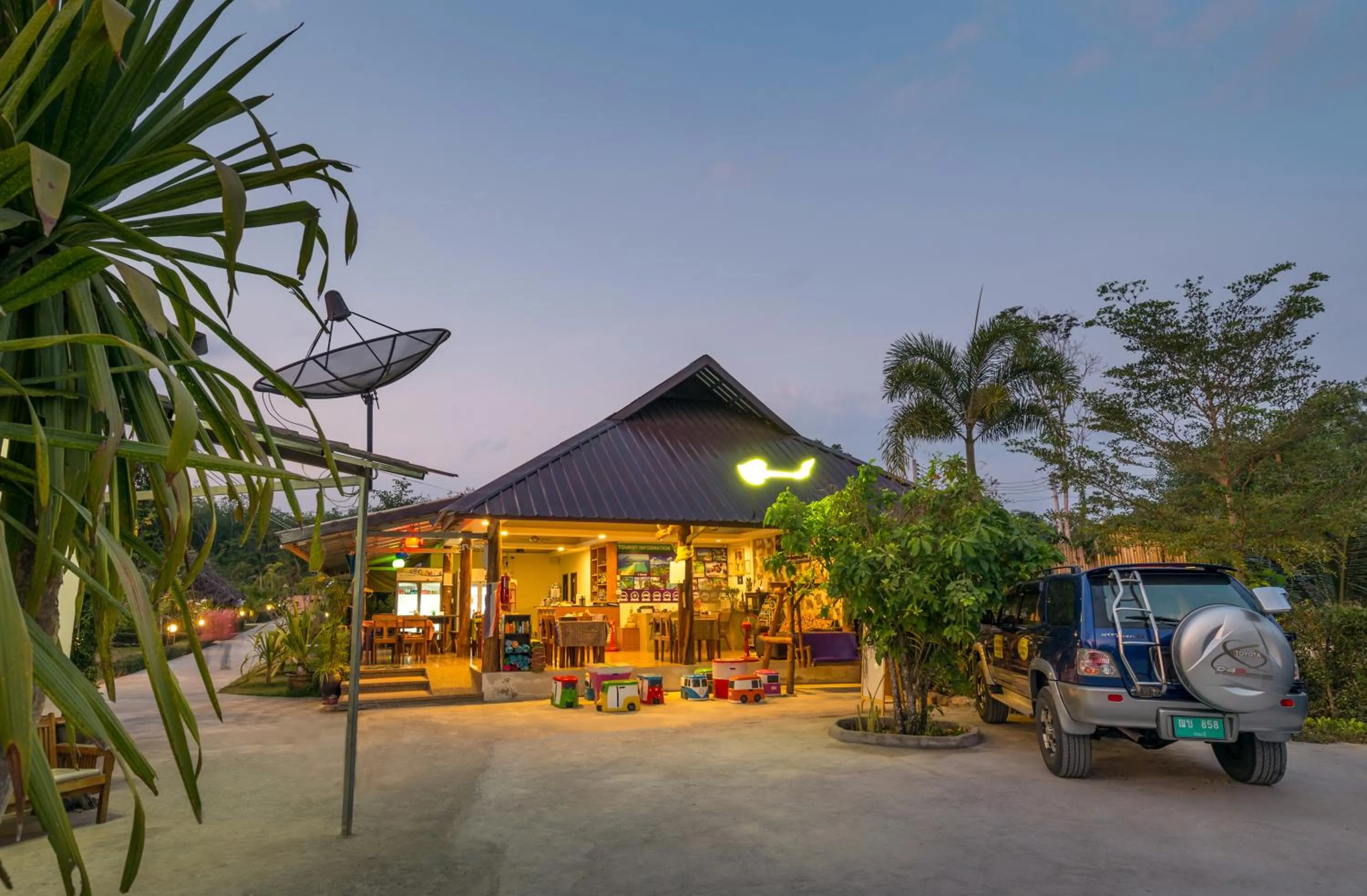 Property building in Pinthong Aonang Villa