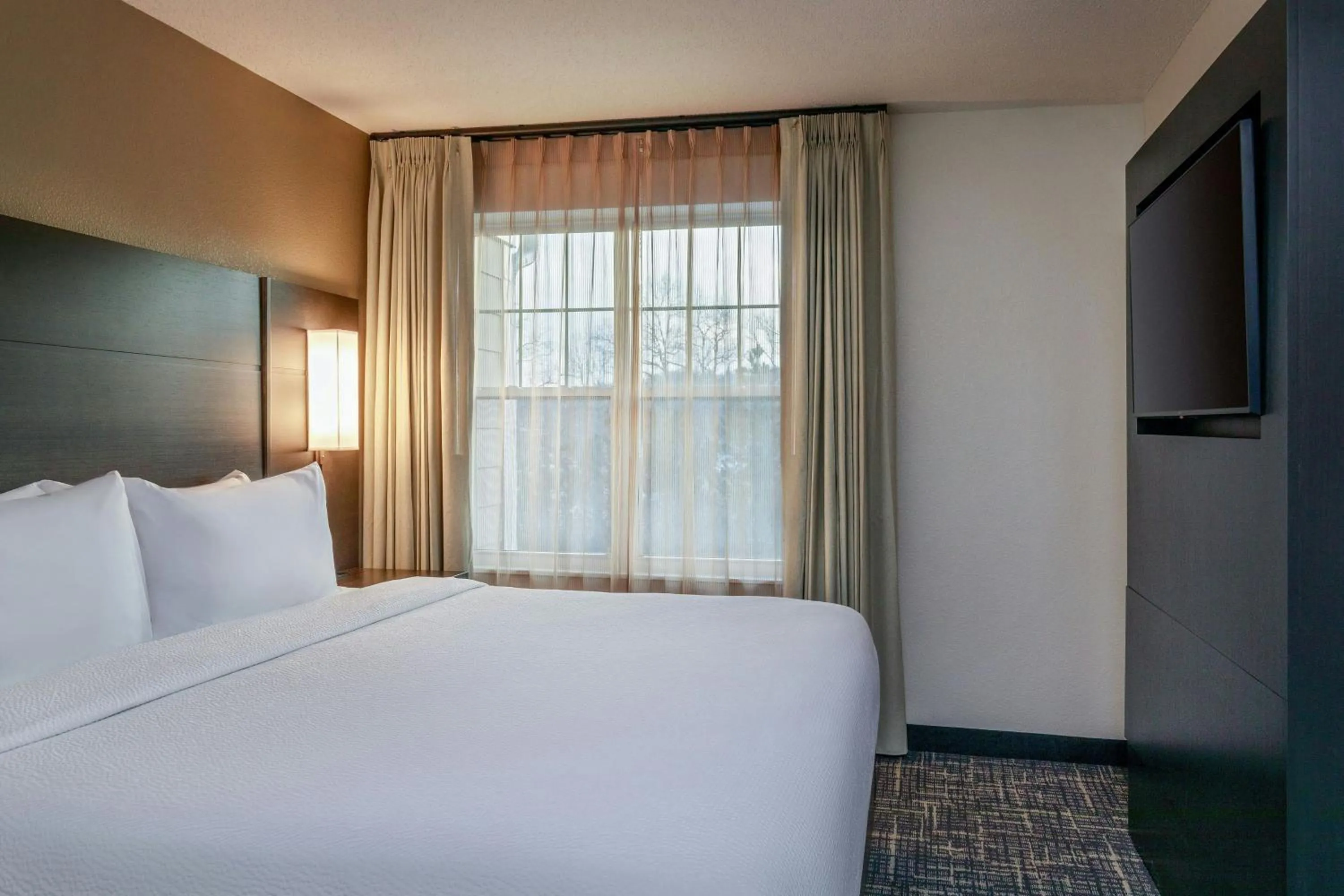 Bedroom, Bed in Residence Inn Worcester