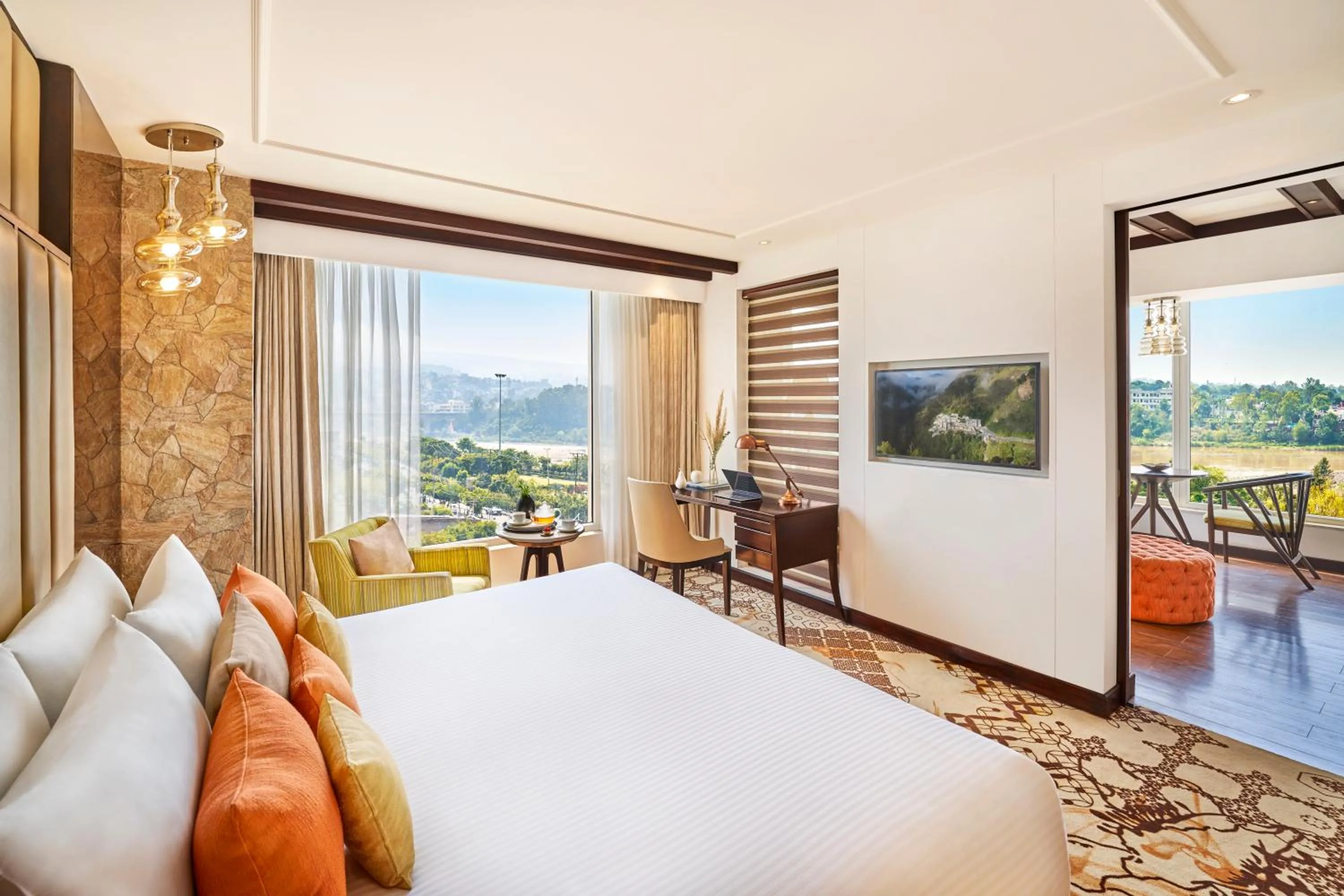 Bed in Vivanta Jammu City Centre