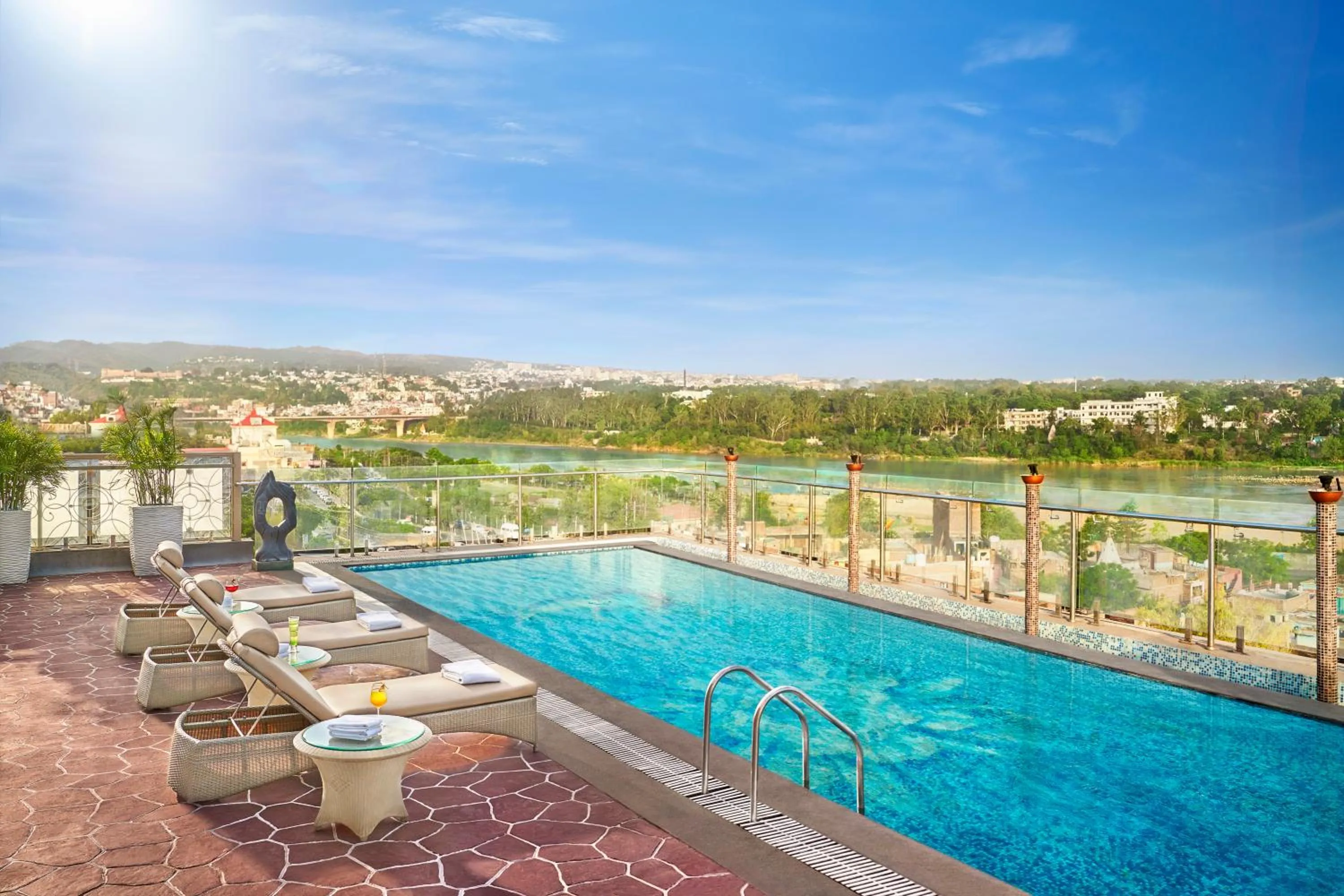 Swimming pool in Vivanta Jammu City Centre