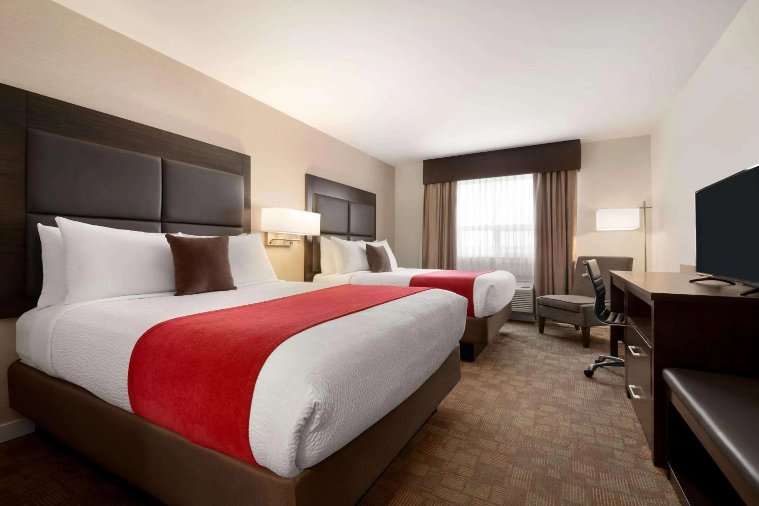 Photo of the whole room, Bed in Days Inn by Wyndham 100 Mile House