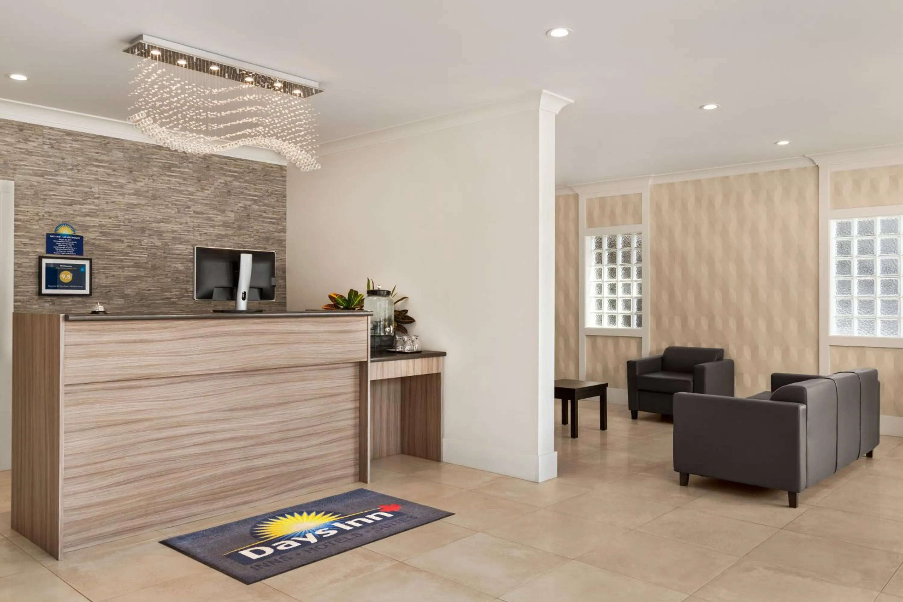Lobby or reception in Days Inn by Wyndham 100 Mile House