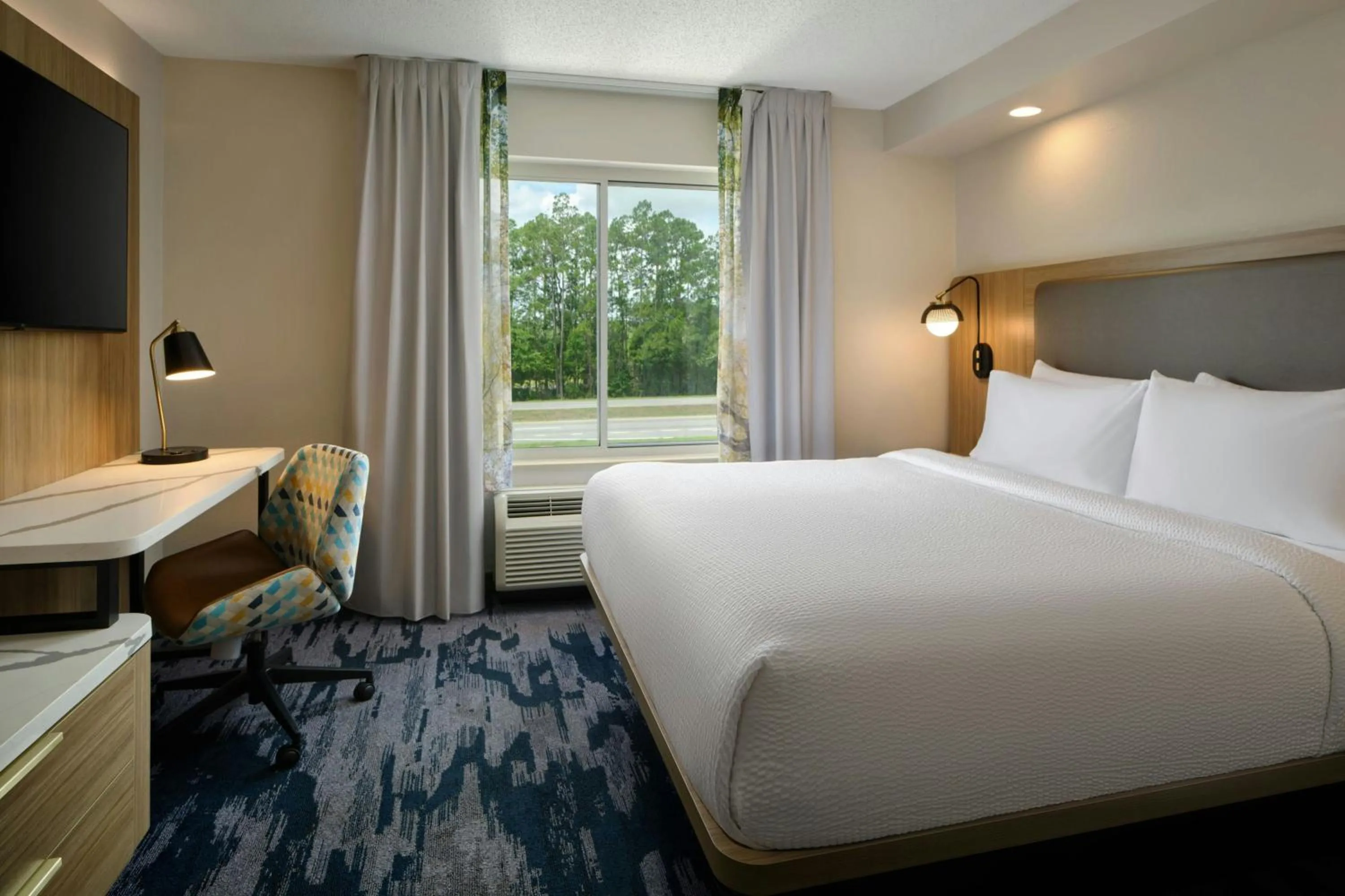 Photo of the whole room, Bed in Fairfield Inn Suites Brunswick