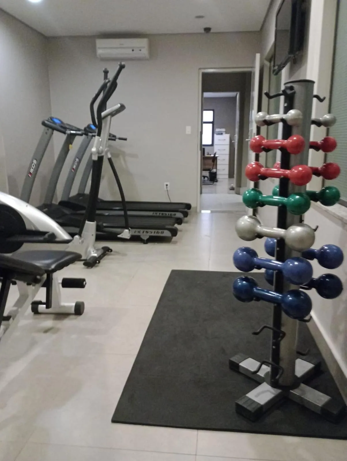 Fitness centre/facilities in Hotel Lugus